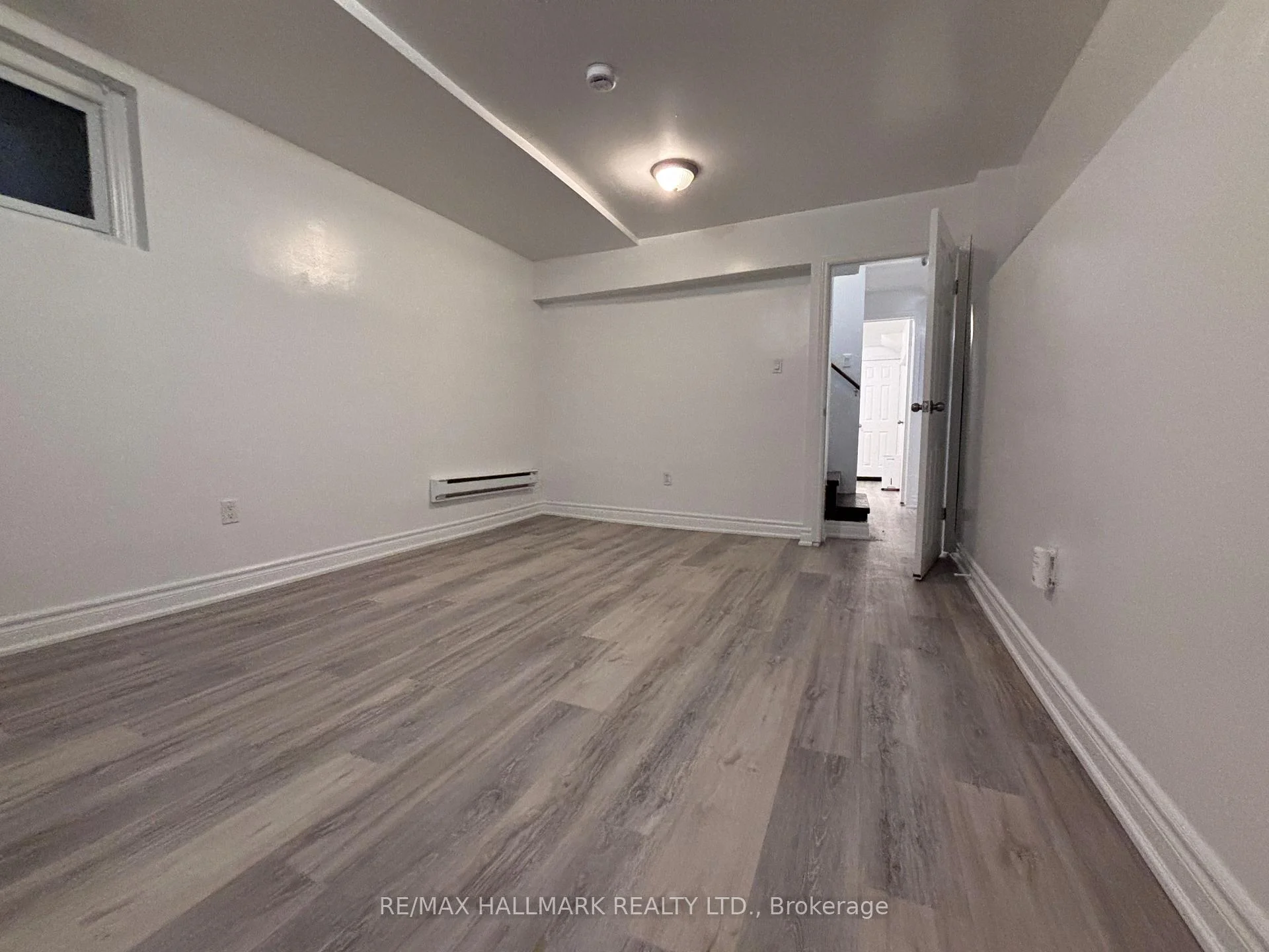 Photo 14 of Unit 2, 122 Baldwin Street, Toronto, Kensington-Chinatown — HOMEH