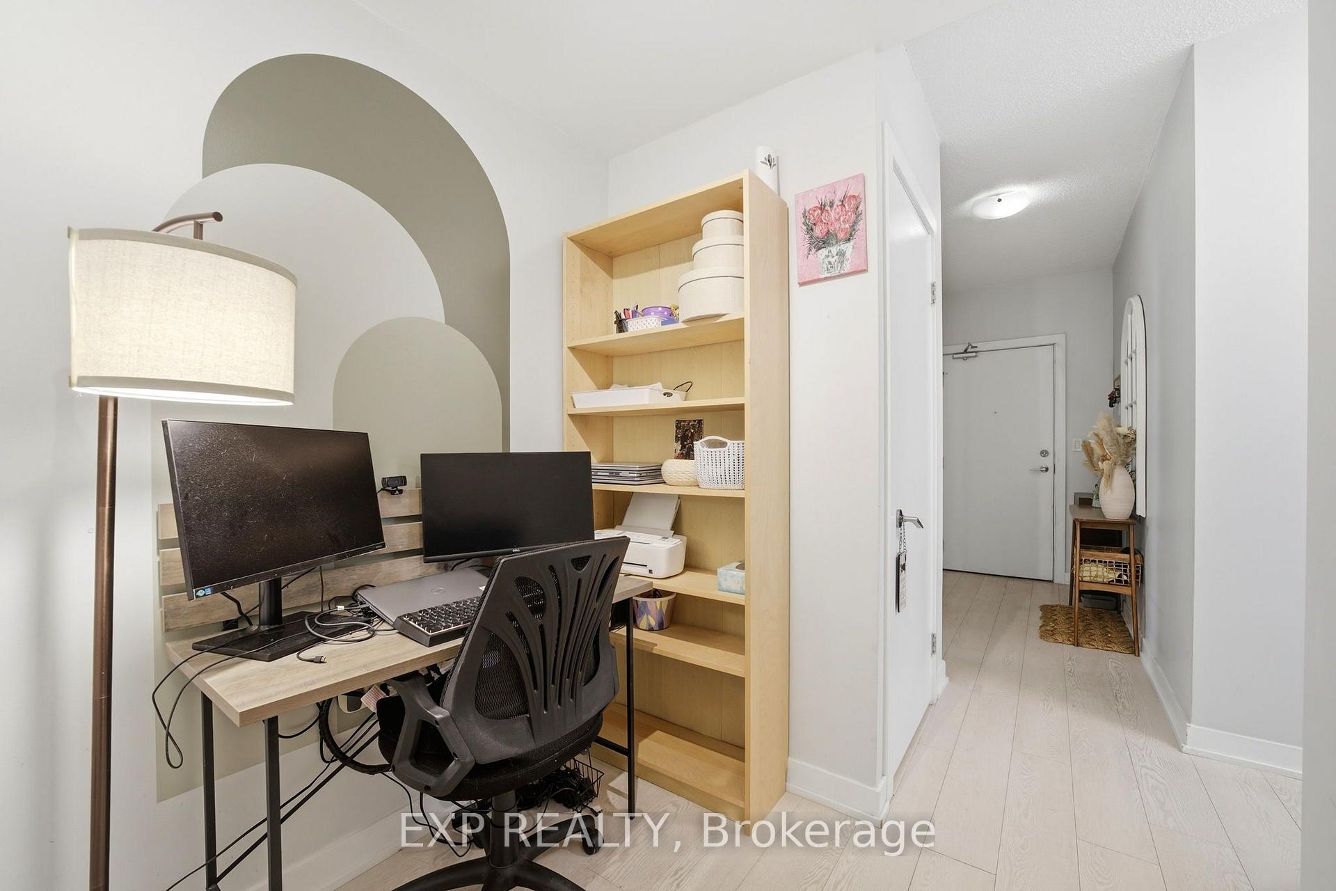 Photo 33 of Unit LPH07, 20 Bruyeres Mews, Toronto, Niagara — HOMEH