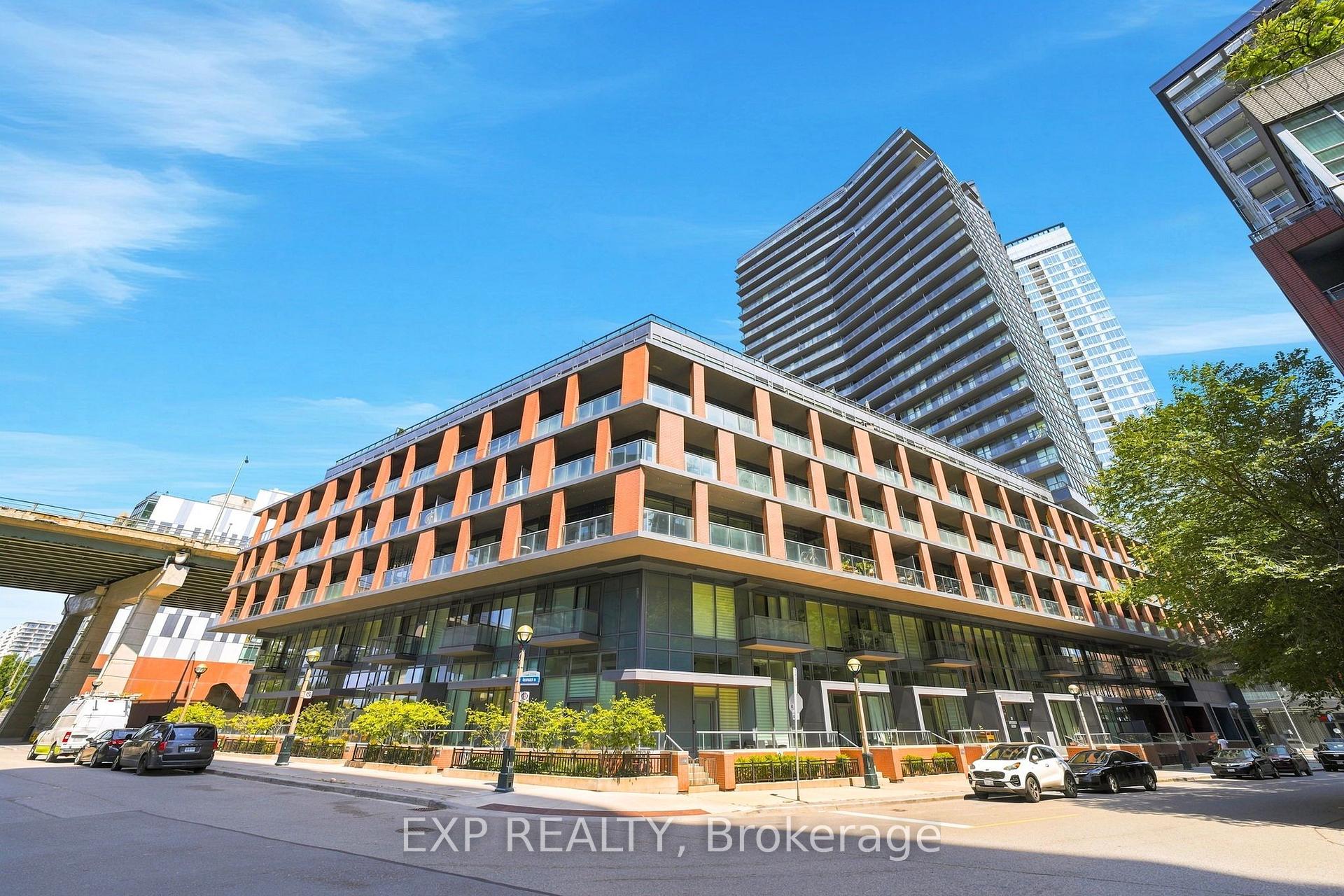 Photo 39 of Unit LPH07, 20 Bruyeres Mews, Toronto, Niagara — HOMEH