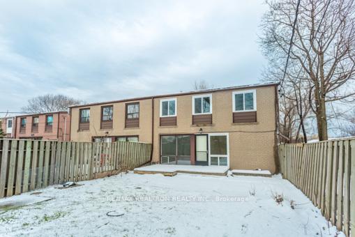 Photo 2 of 59 Talara Drive, North York, Bayview Village — HOMEH