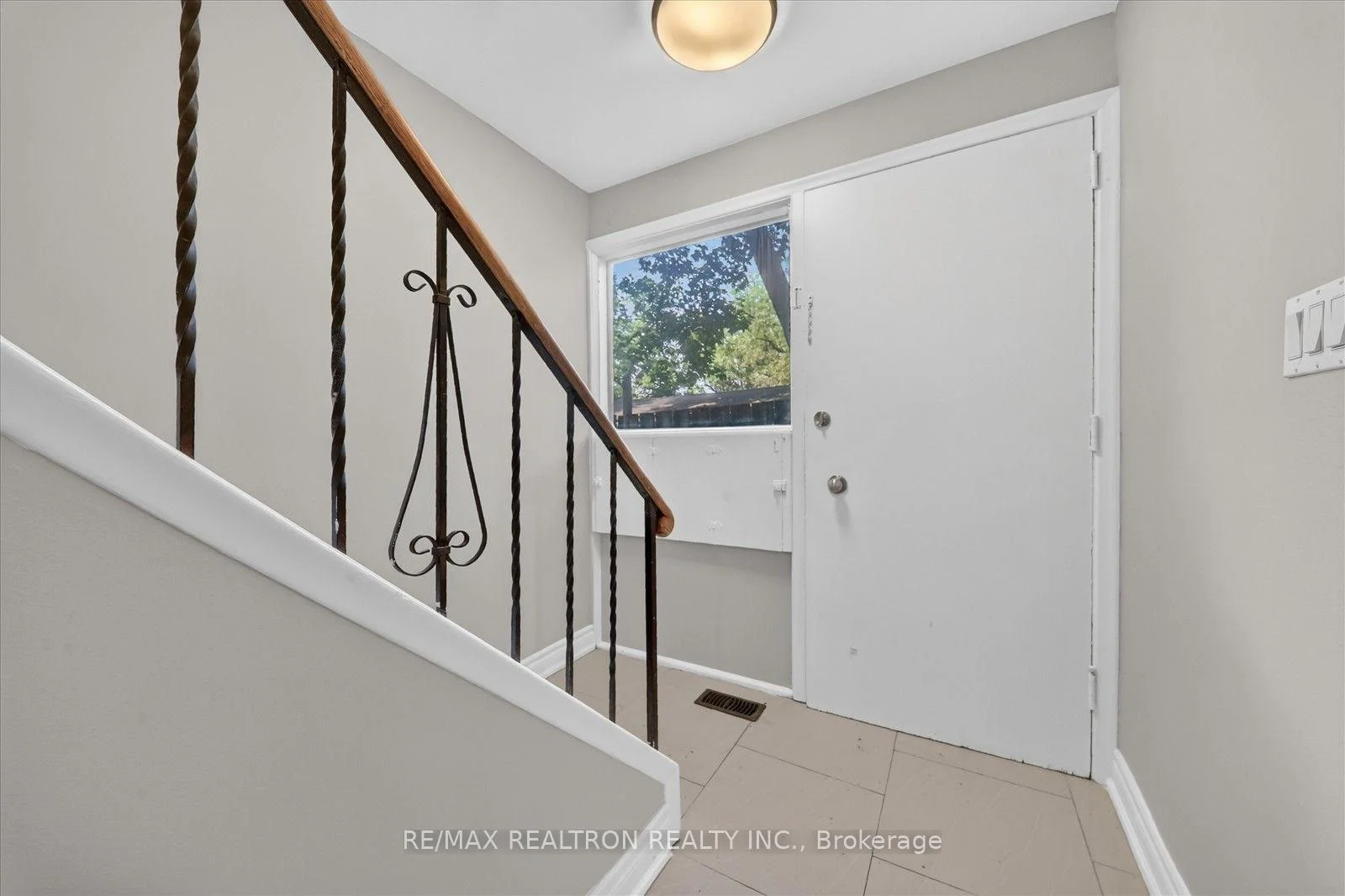 Photo 6 of 59 Talara Drive, North York, Bayview Village — HOMEH