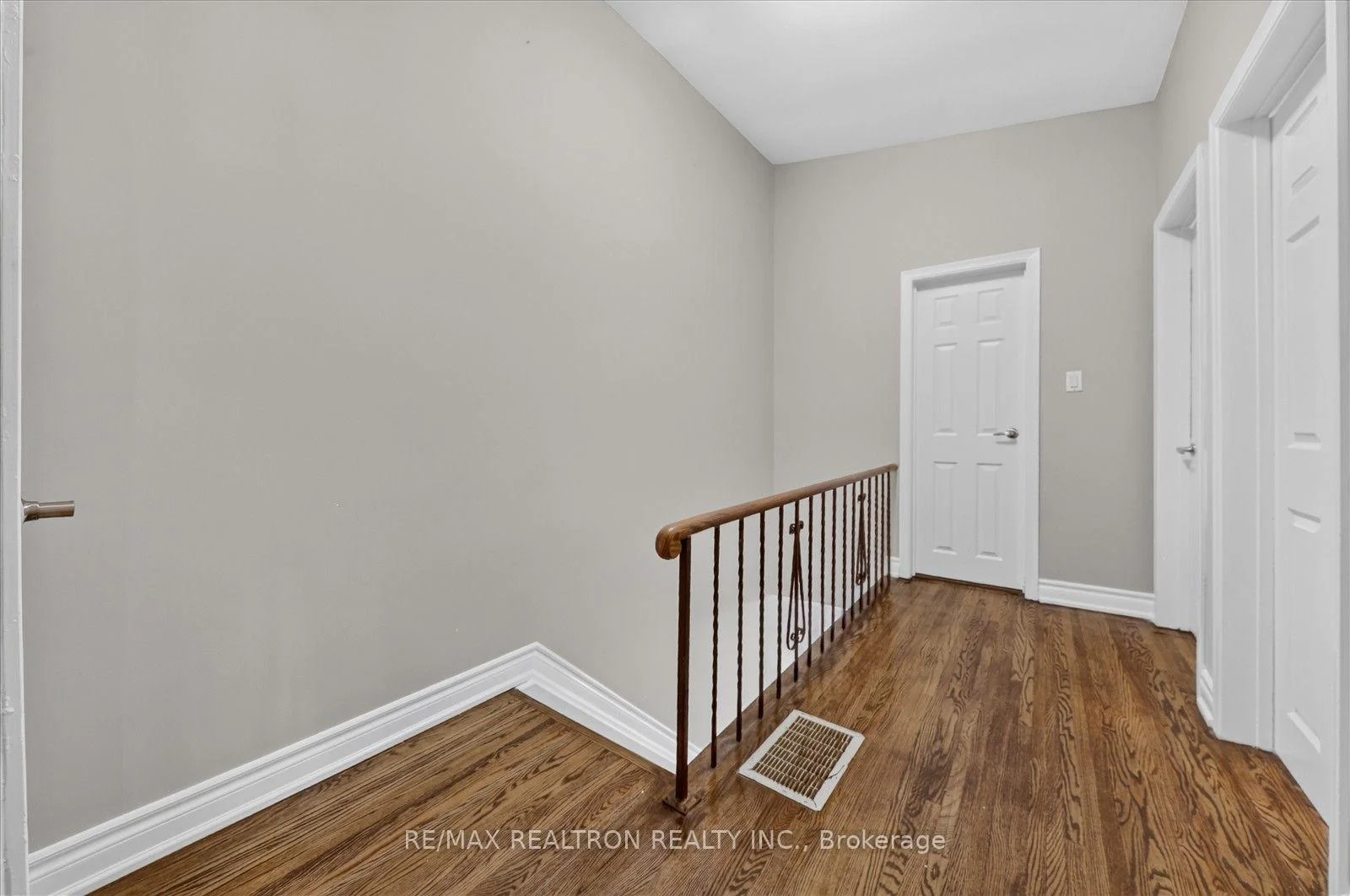 Photo 22 of 59 Talara Drive, North York, Bayview Village — HOMEH