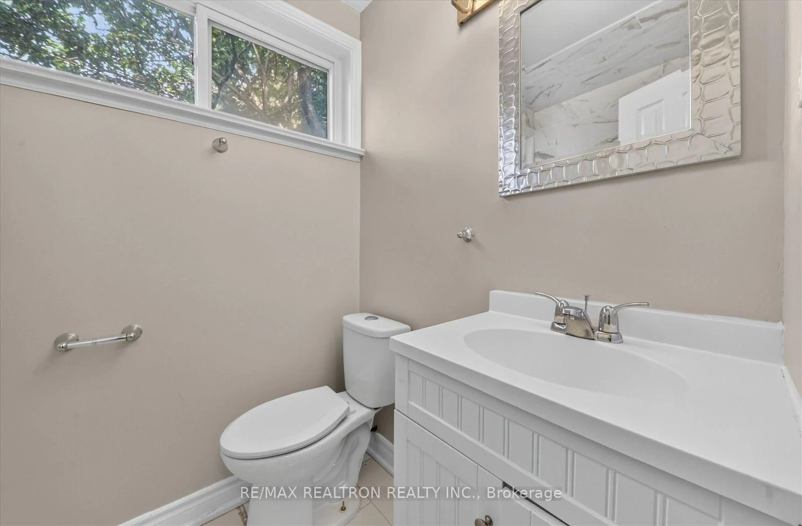 Photo 28 of 59 Talara Drive, North York, Bayview Village — HOMEH