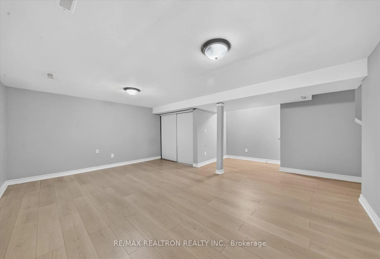 Photo 36 of 59 Talara Drive, North York, Bayview Village — HOMEH