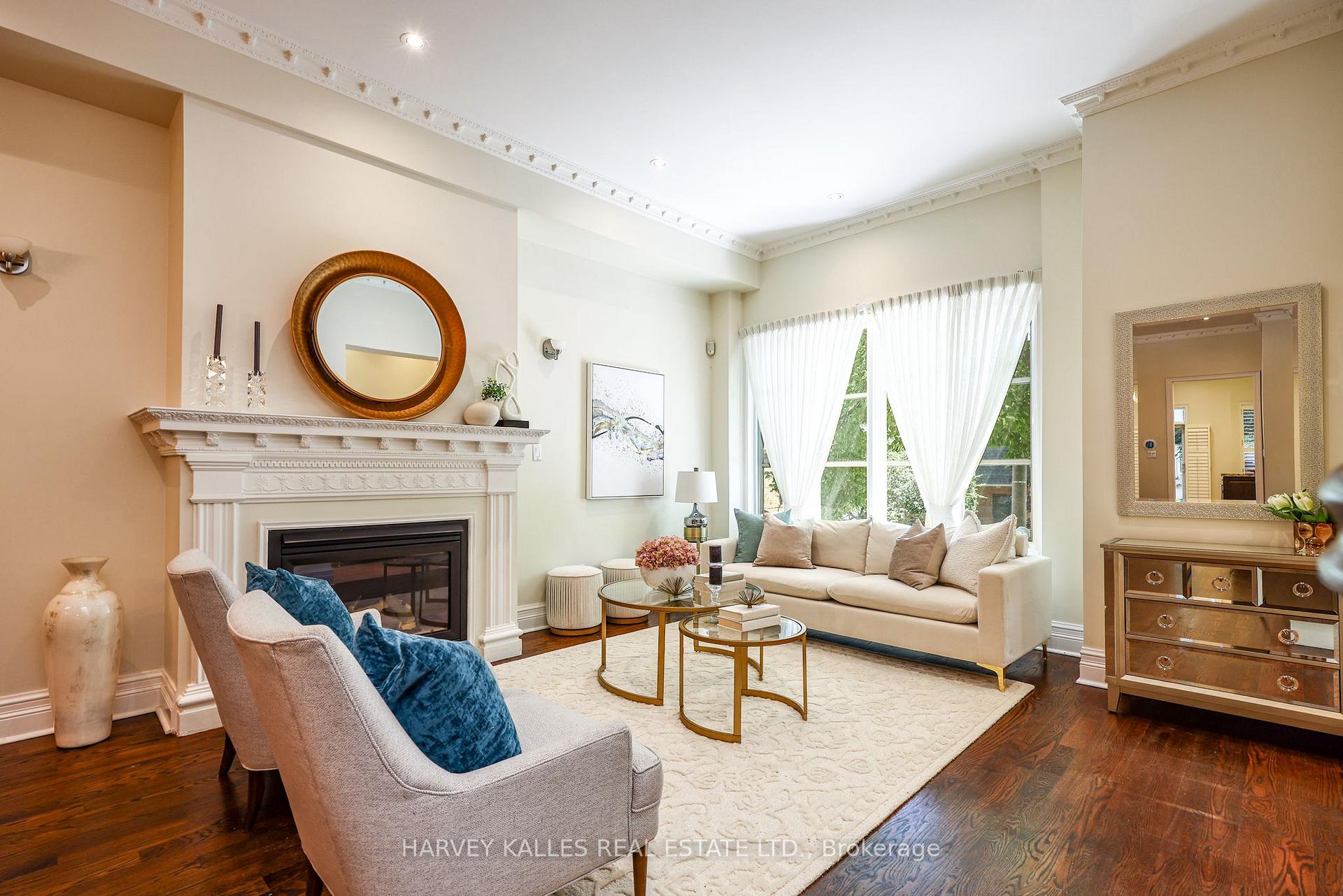 Photo 6 of 30 Walder Avenue, Toronto, Mount Pleasant East — HOMEH