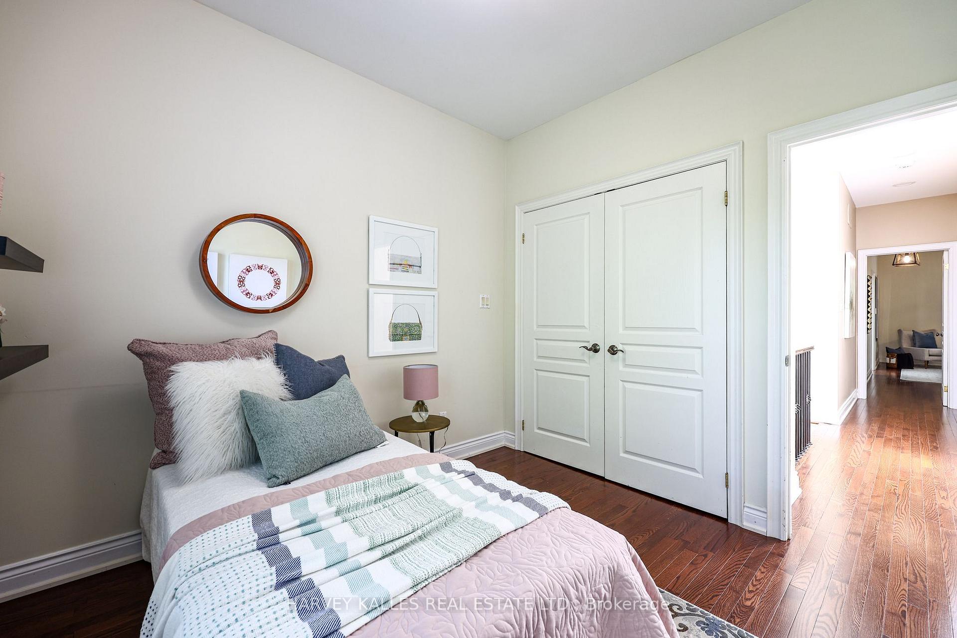 Photo 33 of 30 Walder Avenue, Toronto, Mount Pleasant East — HOMEH