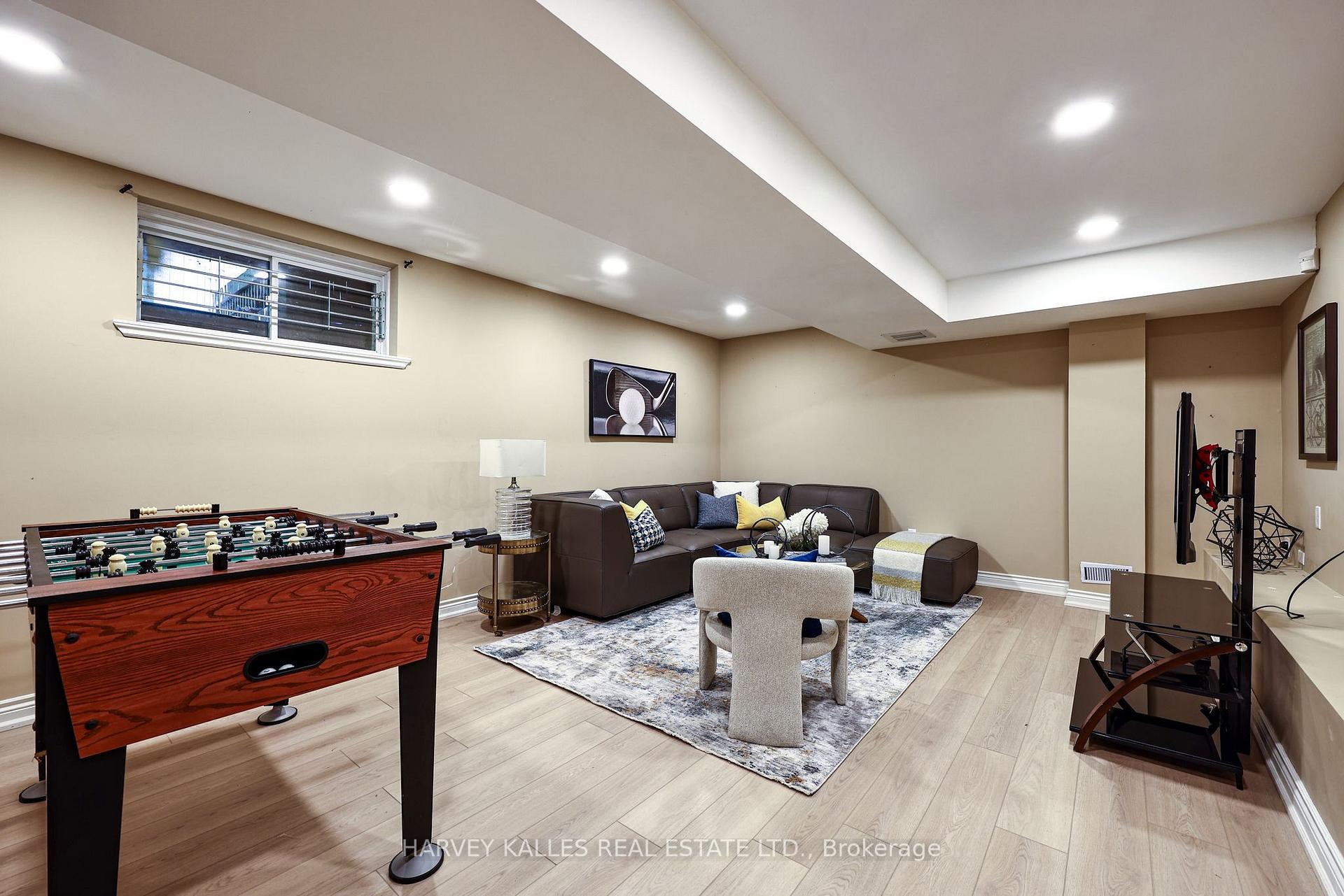 Photo 40 of 30 Walder Avenue, Toronto, Mount Pleasant East — HOMEH