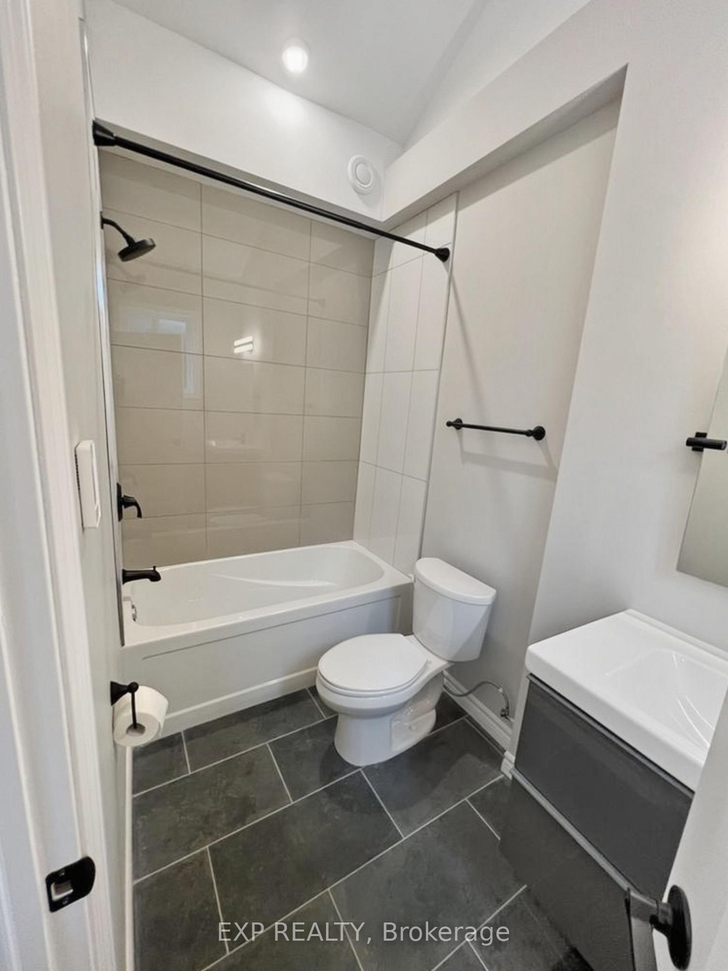 Photo 9 of Unit A, 51 Raftus Square, Ottawa, Barrhaven - Pheasant Run — HOMEH
