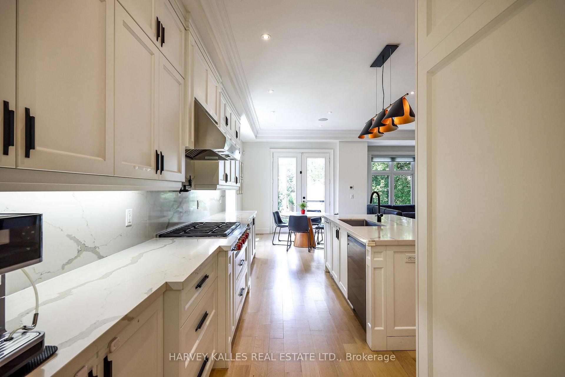 Photo 14 of 42 Carmichael Avenue, Toronto, Bedford Park-Nortown — HOMEH