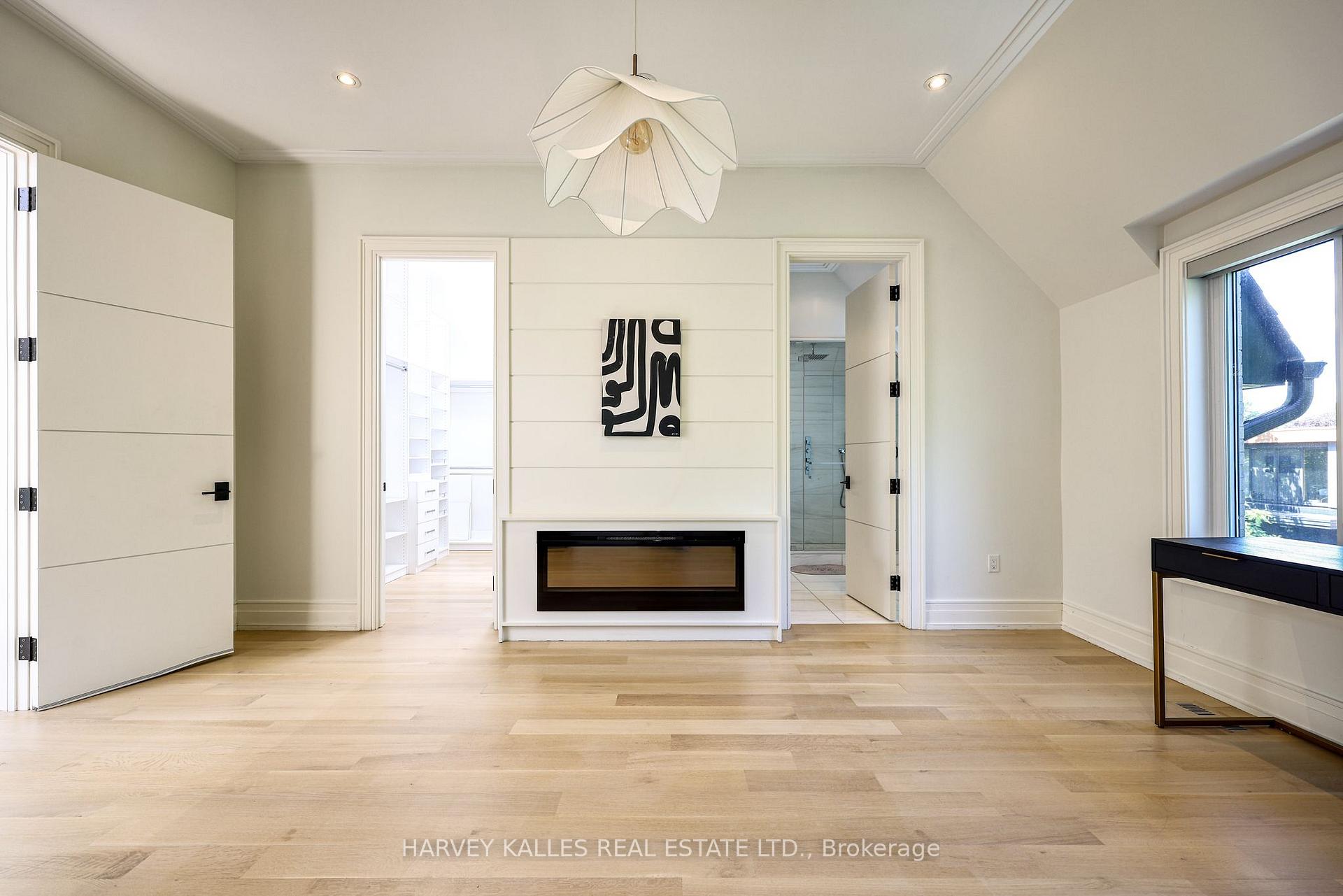 Photo 23 of 42 Carmichael Avenue, Toronto, Bedford Park-Nortown — HOMEH