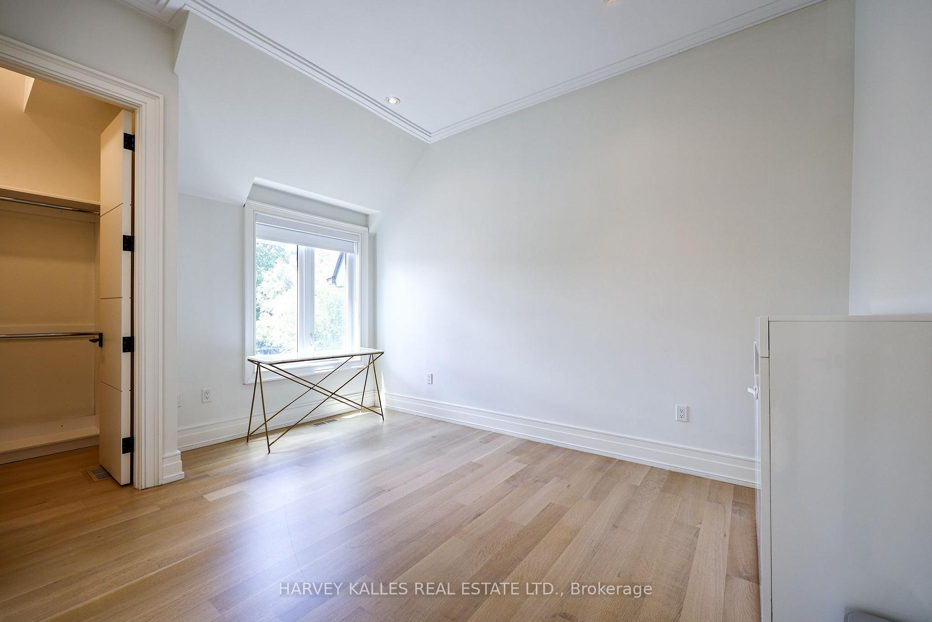 Photo 37 of 42 Carmichael Avenue, Toronto, Bedford Park-Nortown — HOMEH