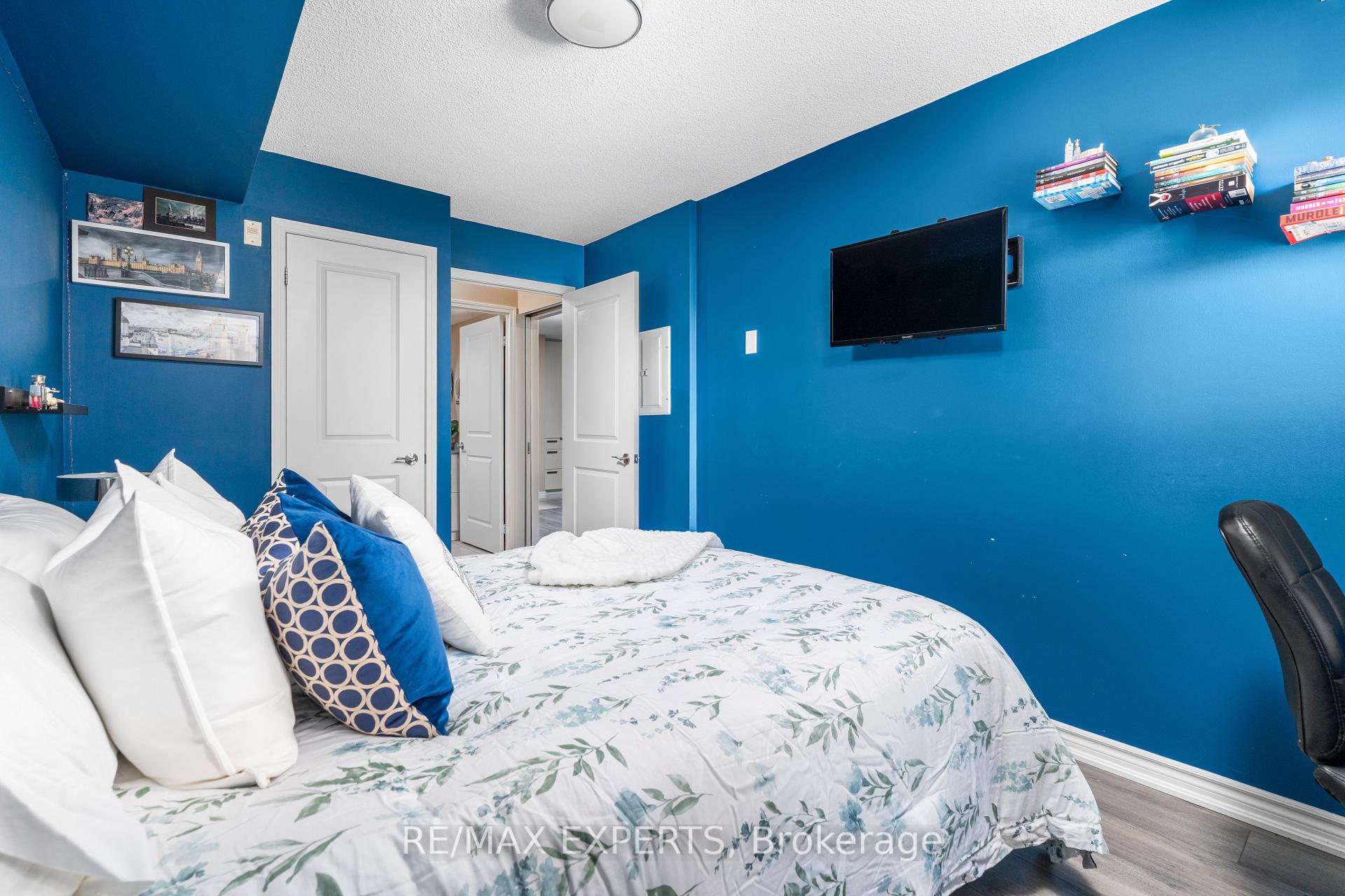 Photo 17 of Unit 202, 8026 Kipling Avenue, Vaughan, West Woodbridge — HOMEH