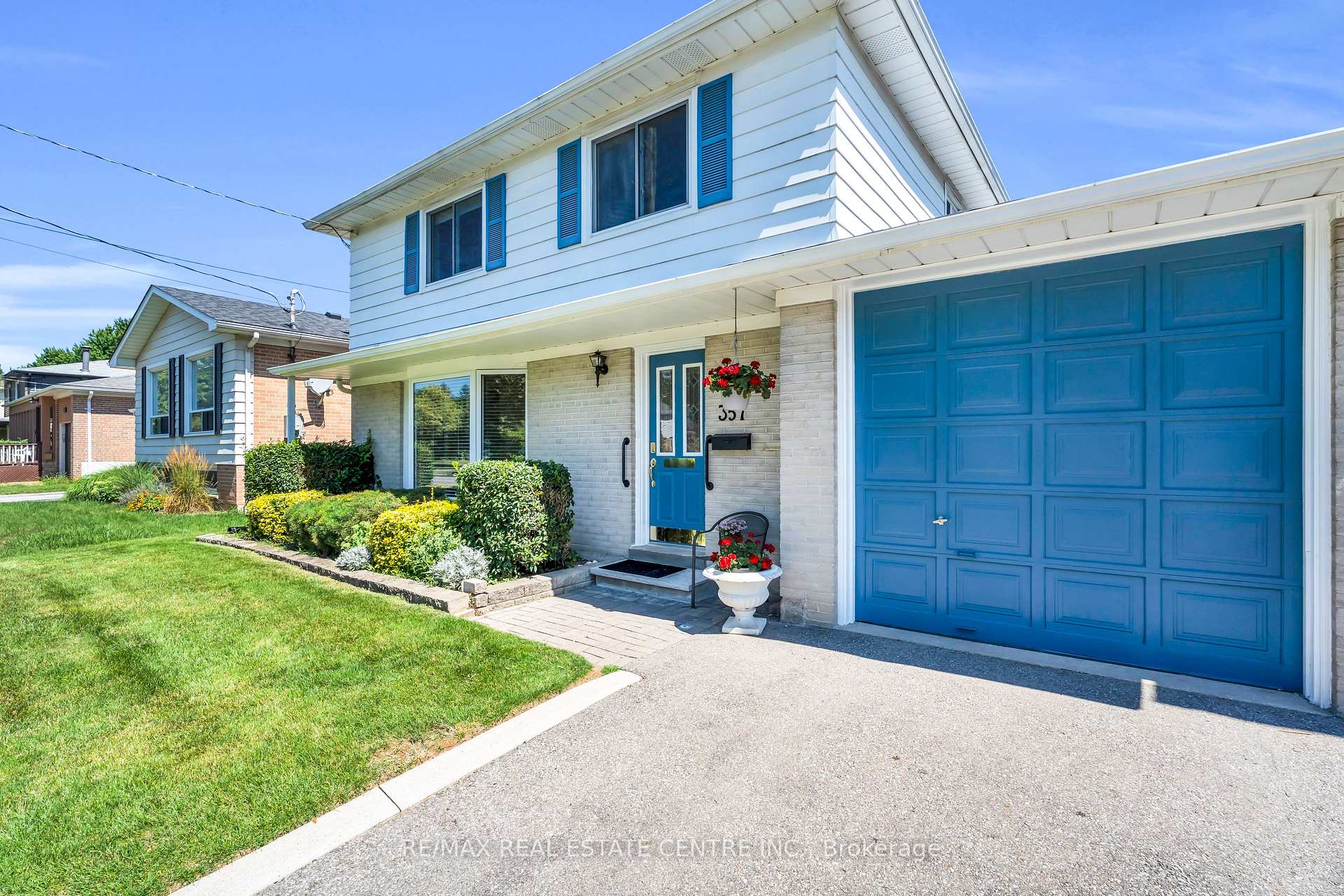 Photo 6 of 357 Delrex Boulevard, Halton Hills, Georgetown — HOMEH