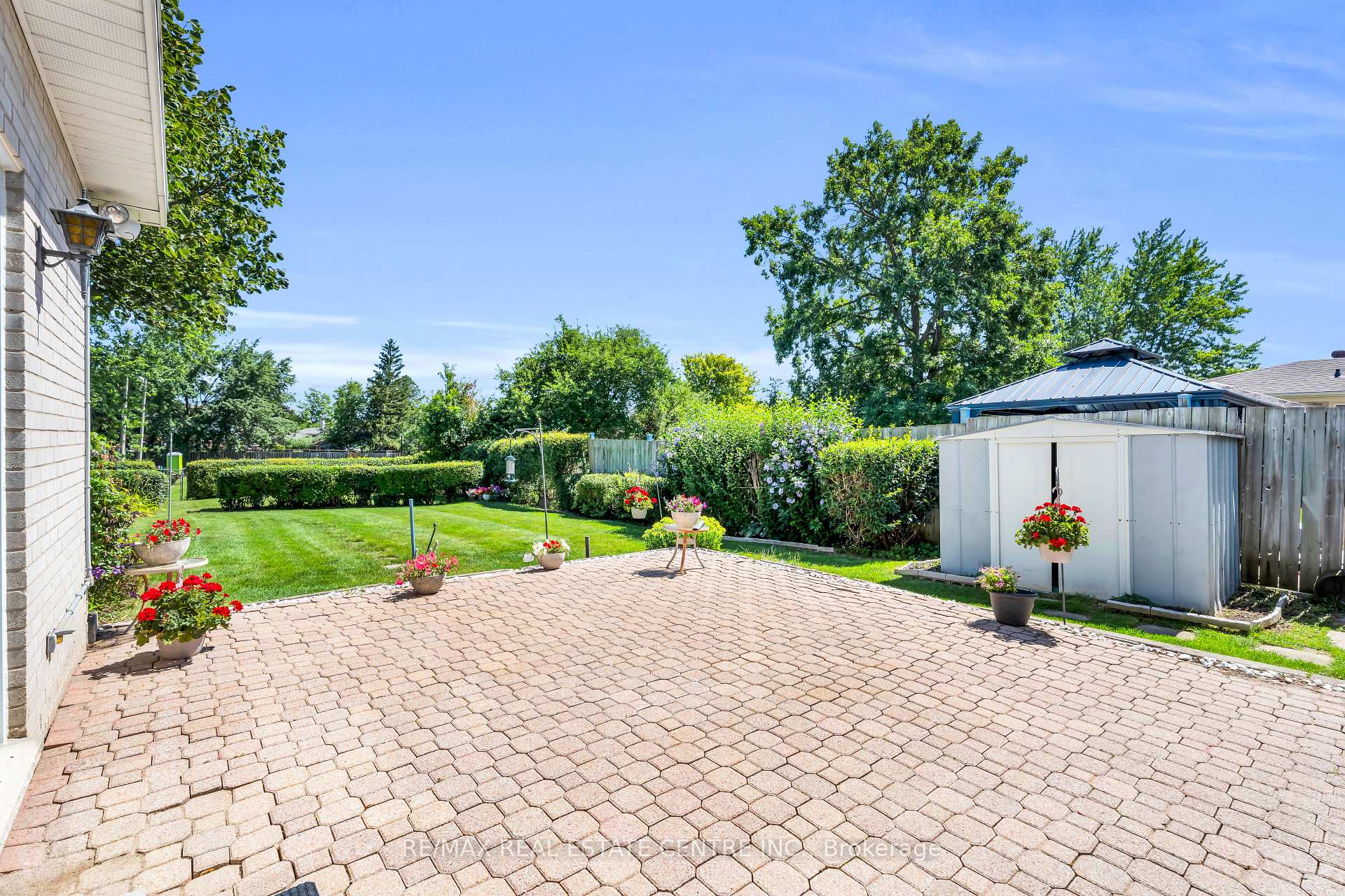 Photo 43 of 357 Delrex Boulevard, Halton Hills, Georgetown — HOMEH