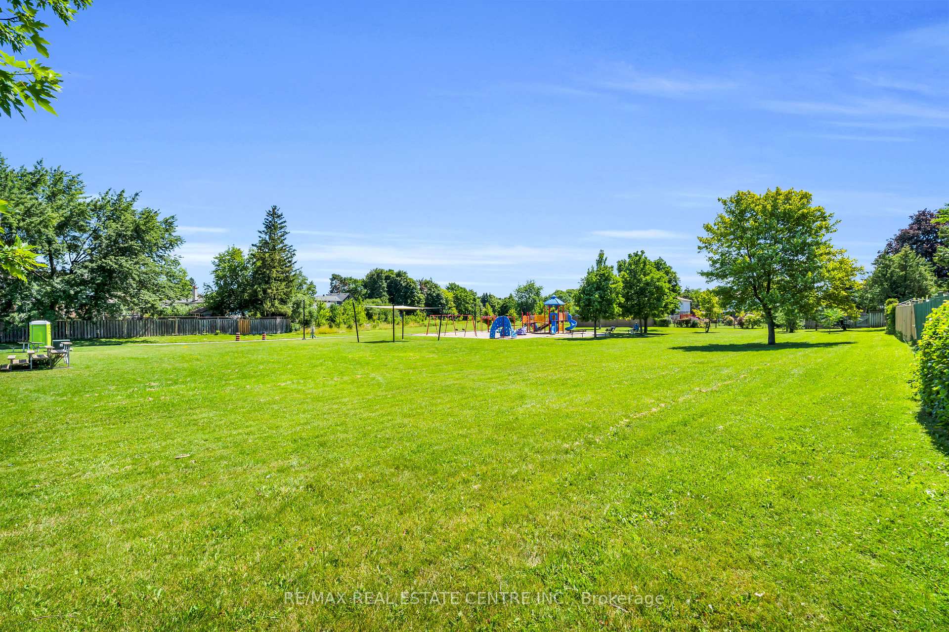 Photo 49 of 357 Delrex Boulevard, Halton Hills, Georgetown — HOMEH