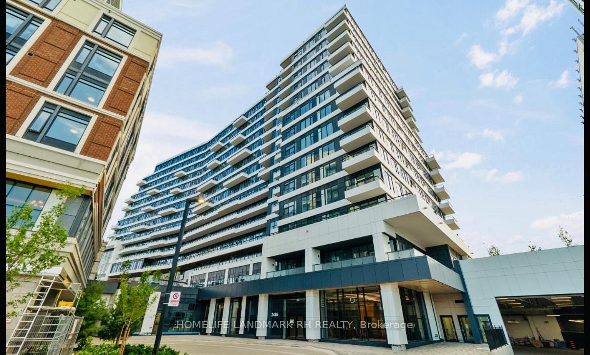 Front of Unit 1519, 2485 Eglinton Avenue W