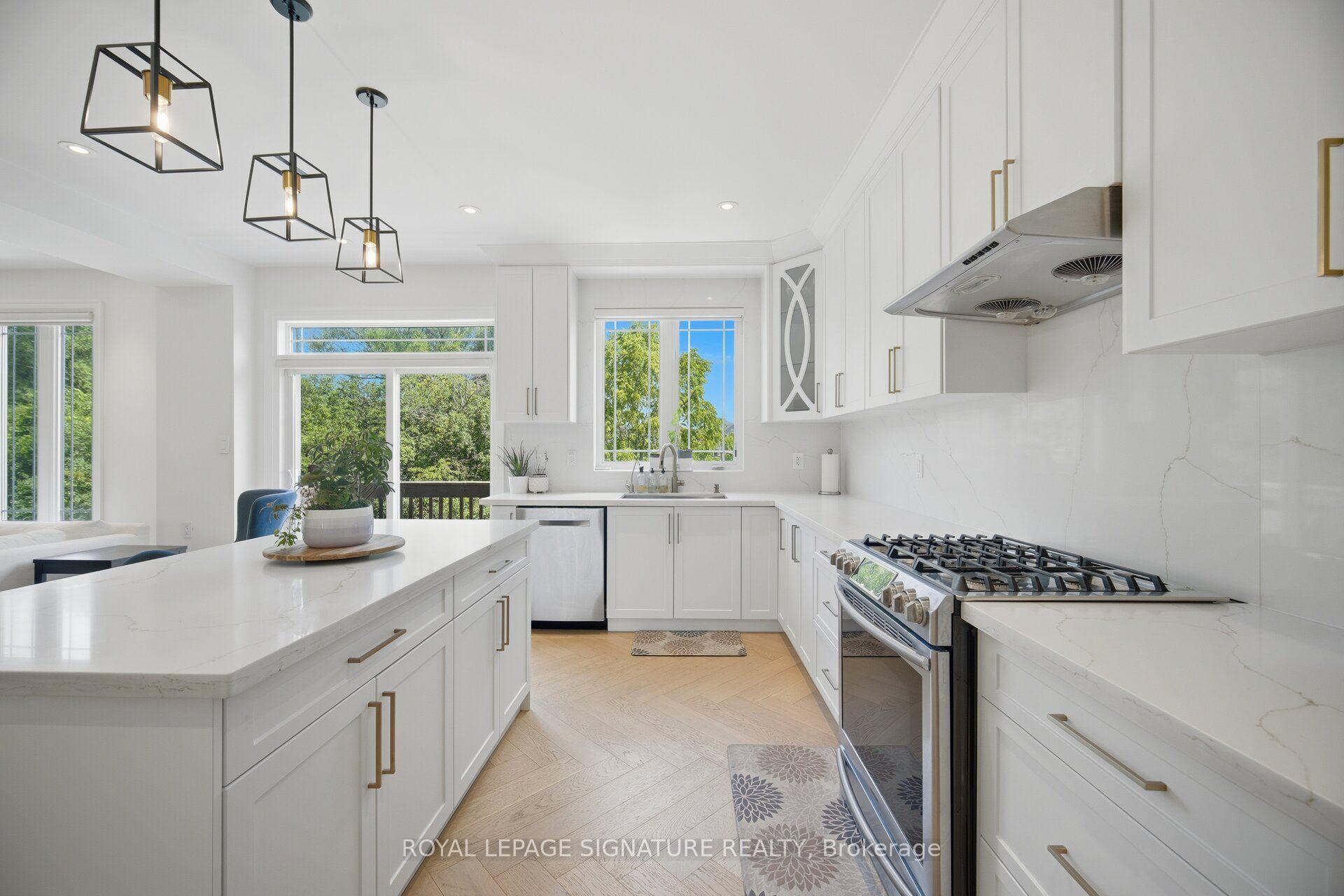 Photo 15 of 65 River Heights Drive, Brampton, Bram East — HOMEH