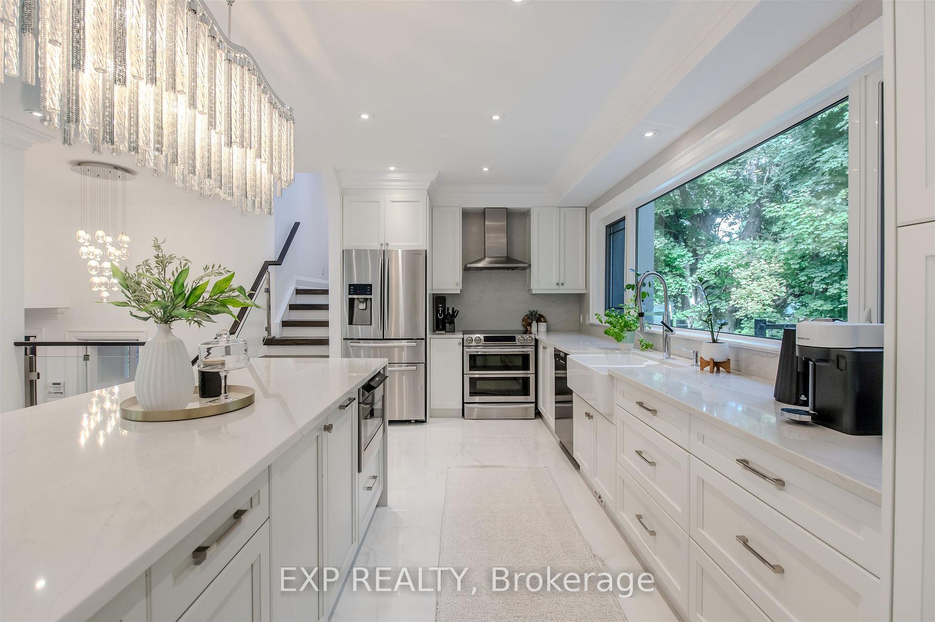 Photo 9 of 467 Caesar Avenue, Oakville, Old Oakville — HOMEH