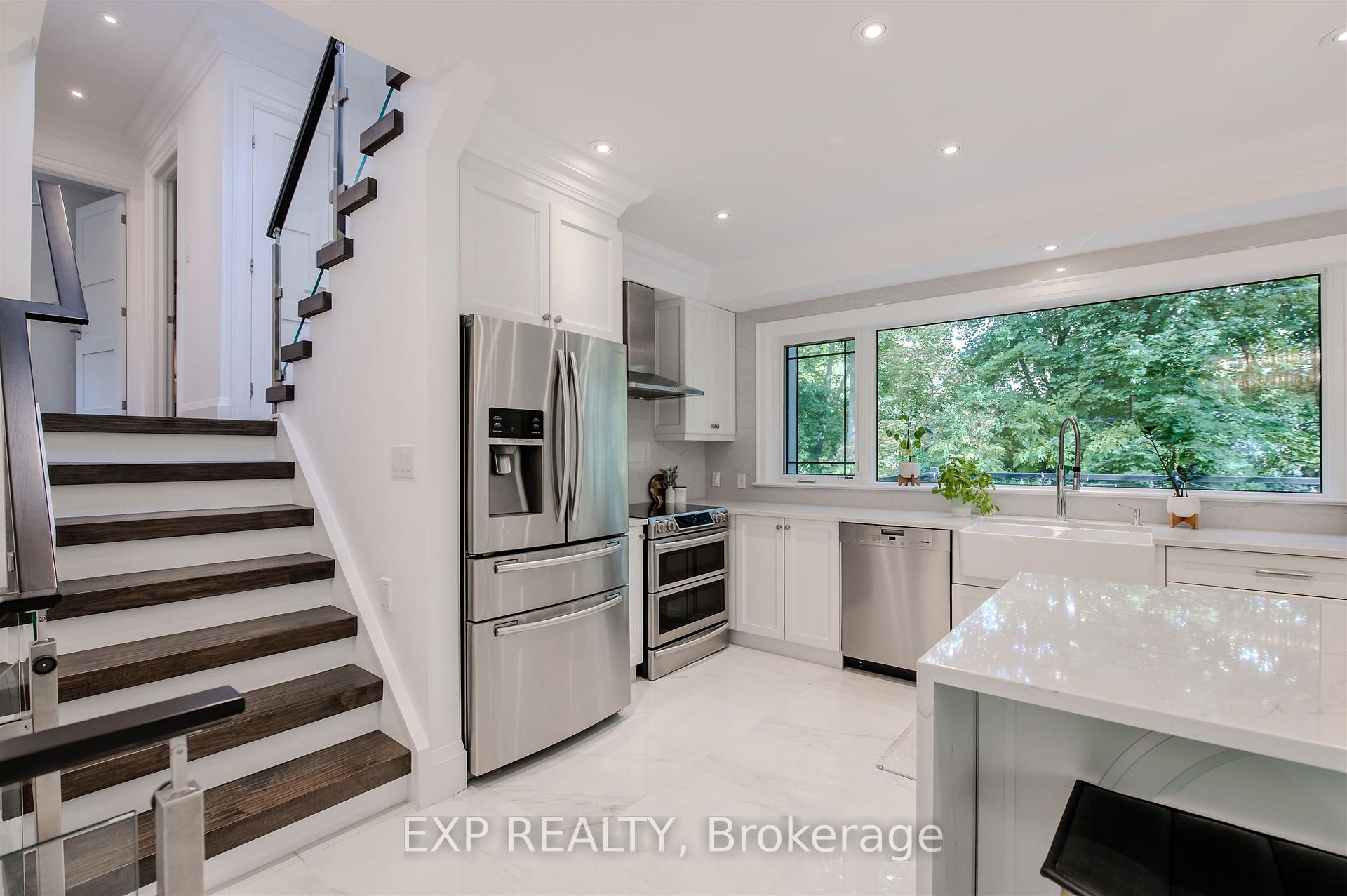 Photo 11 of 467 Caesar Avenue, Oakville, Old Oakville — HOMEH