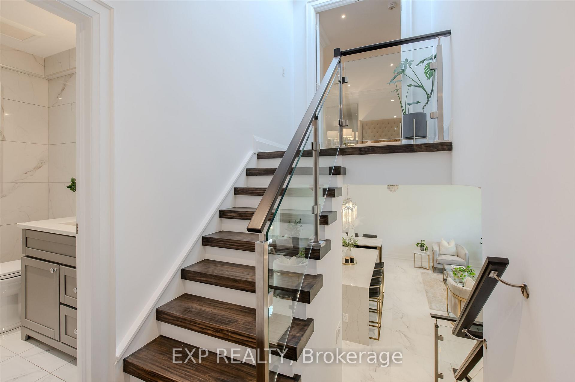 Photo 15 of 467 Caesar Avenue, Oakville, Old Oakville — HOMEH