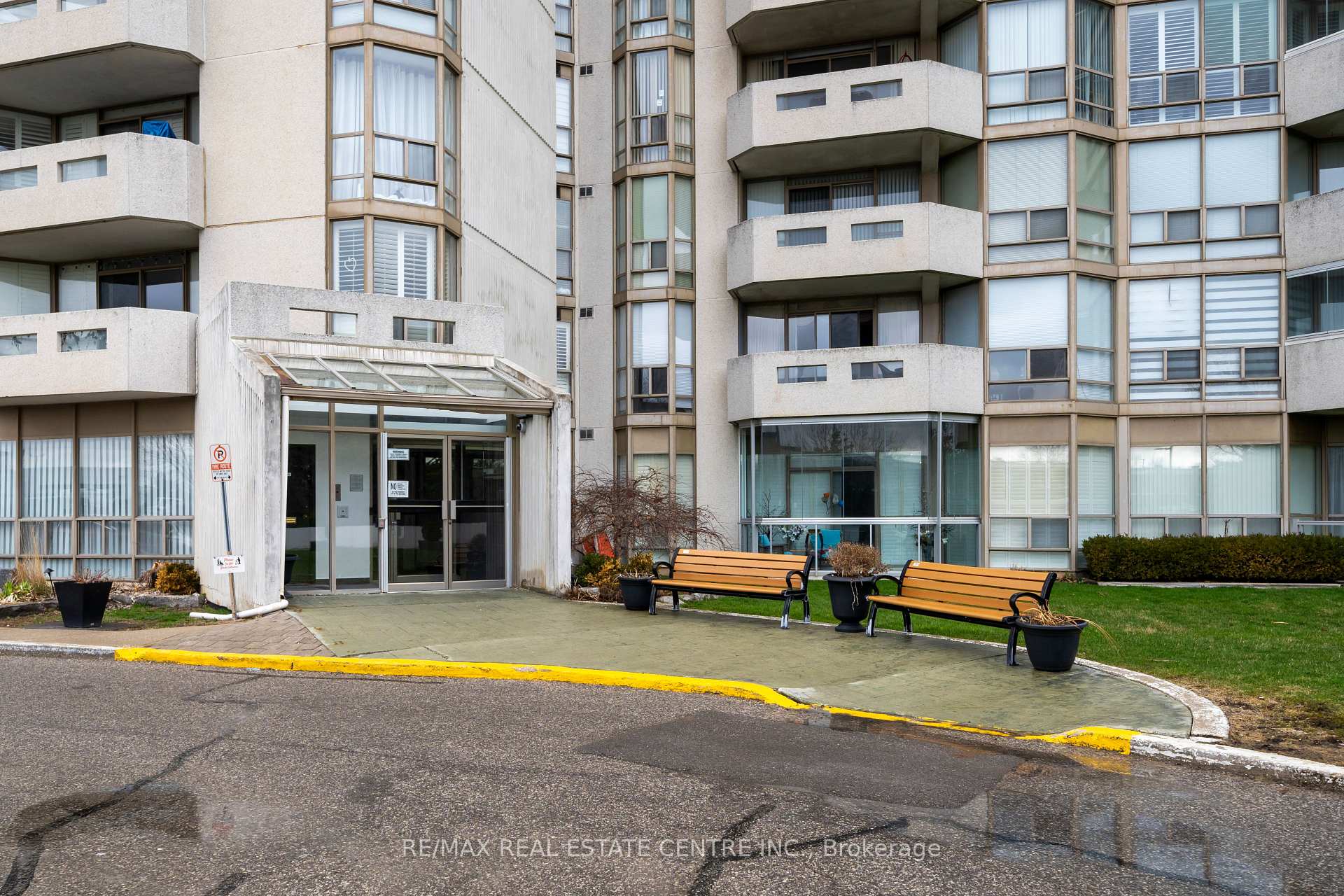 Photo 21 of Unit 1504, 20 Mcfarlane Drive, Halton Hills, Georgetown — HOMEH