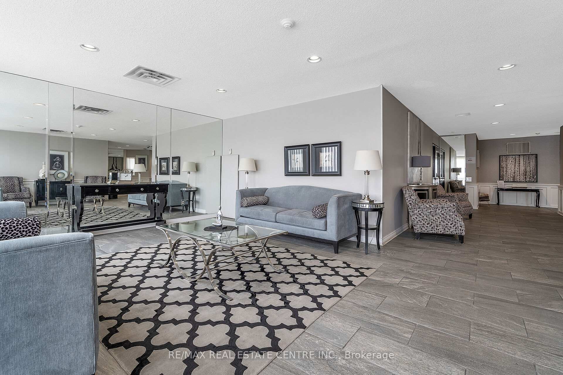Photo 23 of Unit 1504, 20 Mcfarlane Drive, Halton Hills, Georgetown — HOMEH