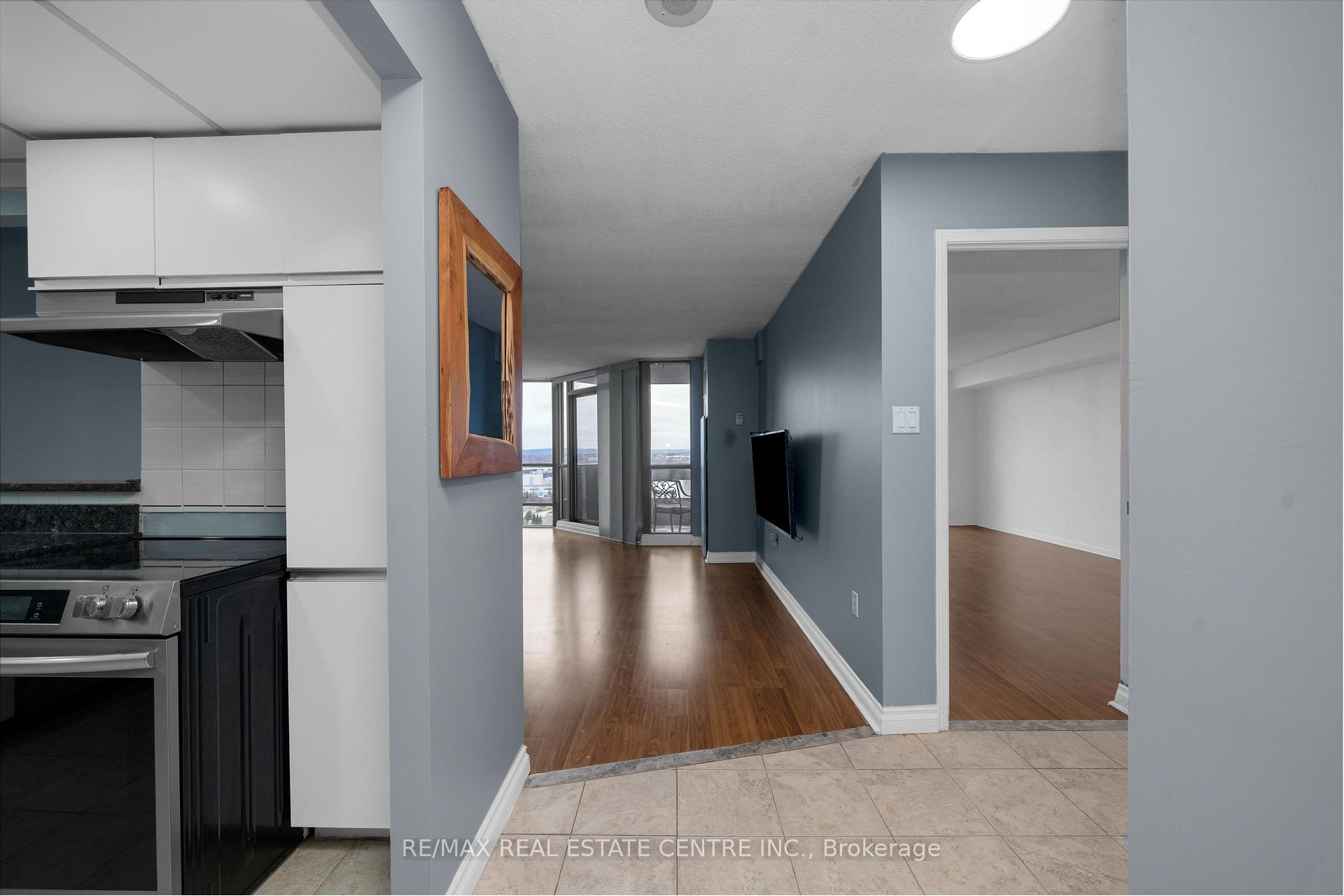 Photo 26 of Unit 1504, 20 Mcfarlane Drive, Halton Hills, Georgetown — HOMEH
