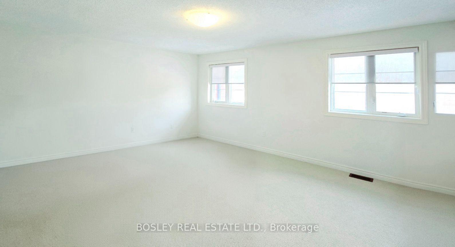 Photo 12 of 303 Humphrey Street, Hamilton, Waterdown — HOMEH