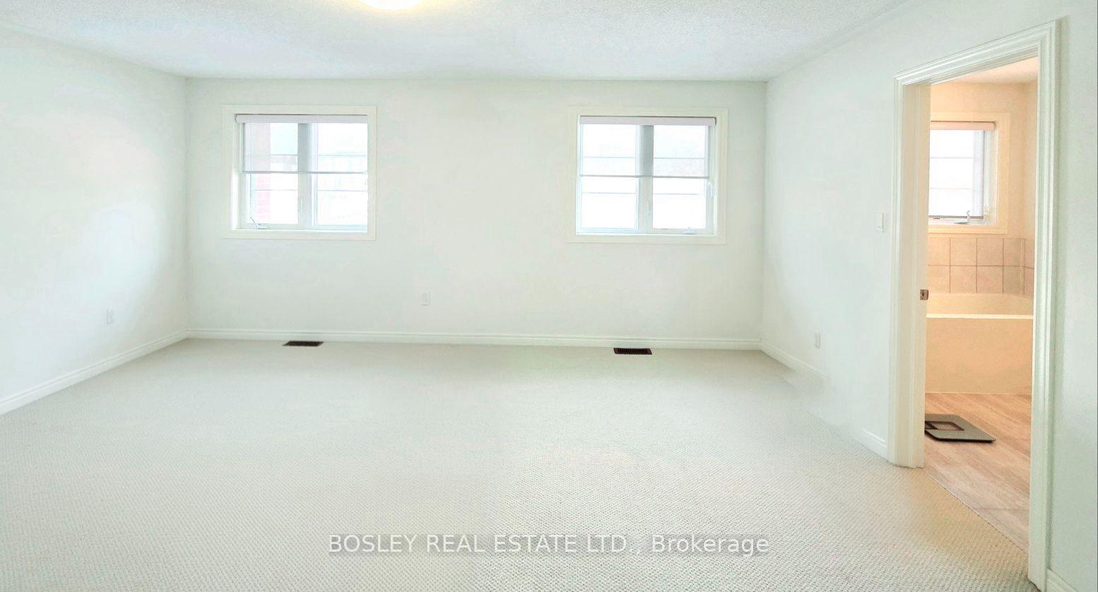 Photo 13 of 303 Humphrey Street, Hamilton, Waterdown — HOMEH