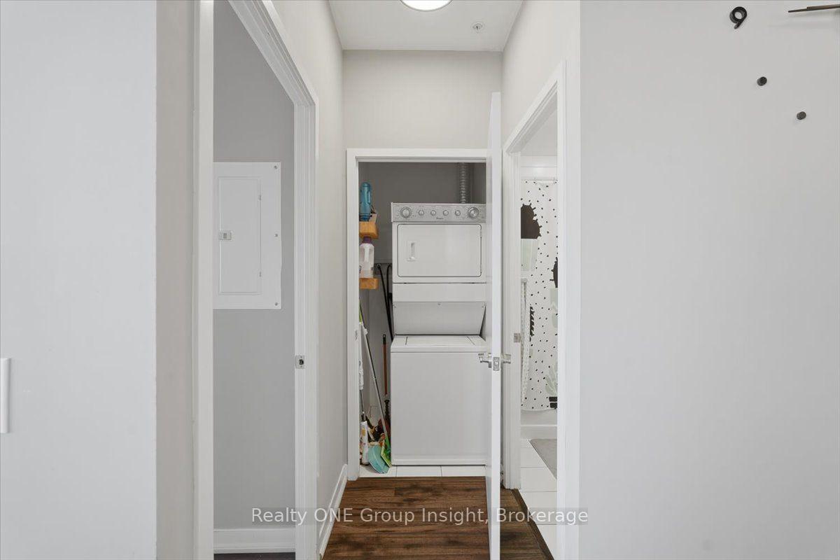 Photo 15 of Unit 1009, 840 Queens Plate Drive, Etobicoke, West Humber-Clairville — HOMEH