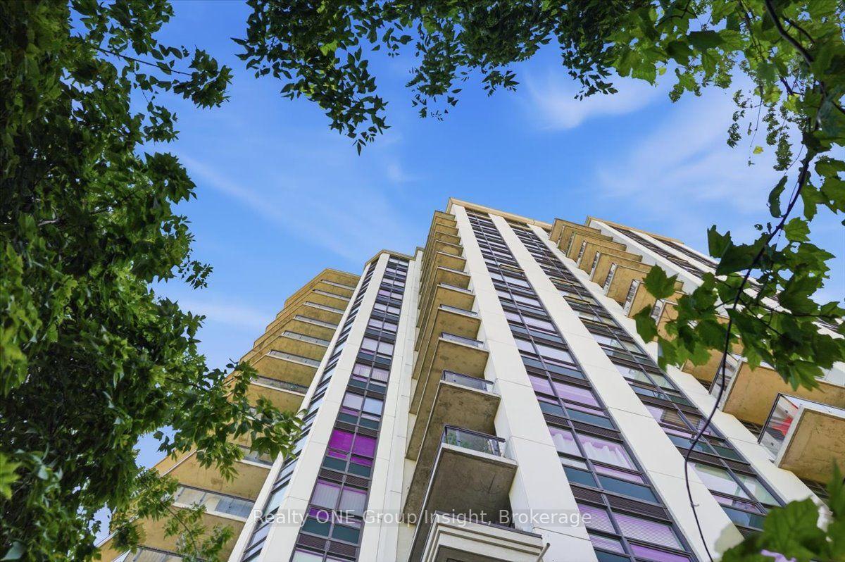 Photo 21 of Unit 1009, 840 Queens Plate Drive, Etobicoke, West Humber-Clairville — HOMEH