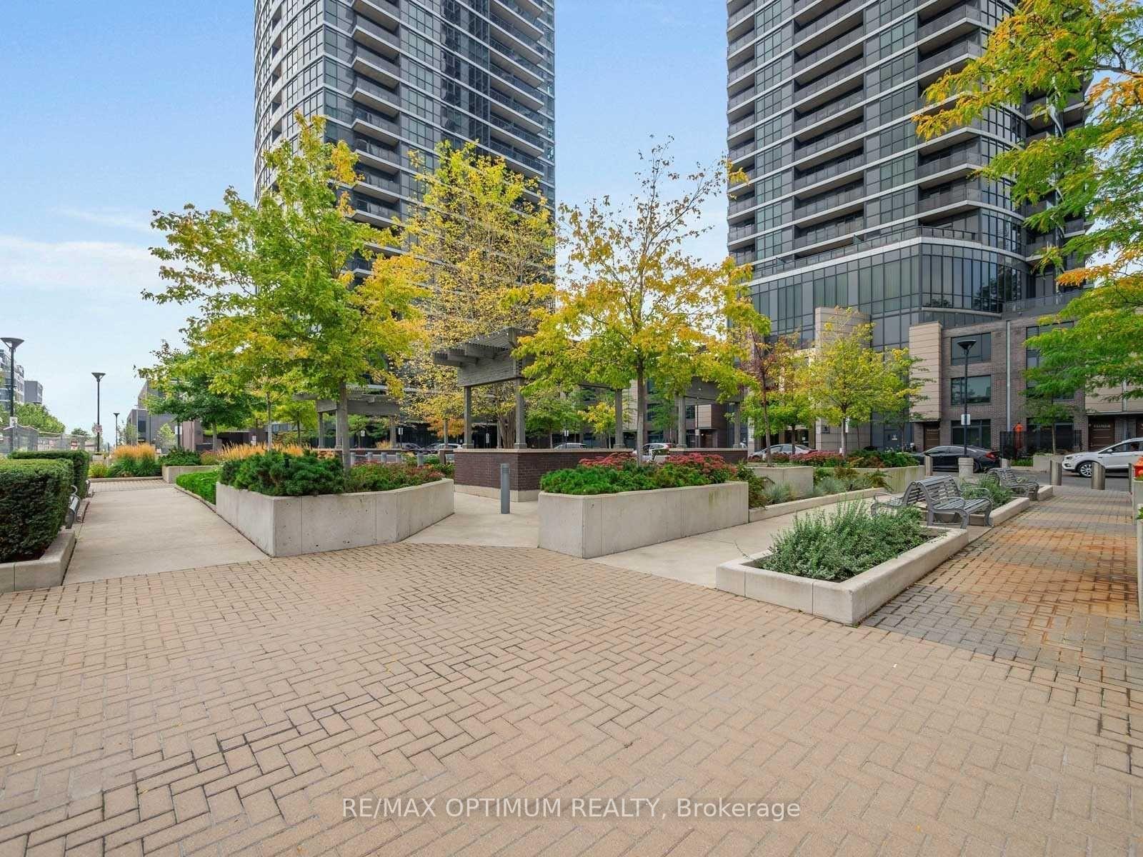 Photo 3 of Unit 1809, 1 Valhalla Inn Road, Etobicoke, Islington-City Centre West — HOMEH