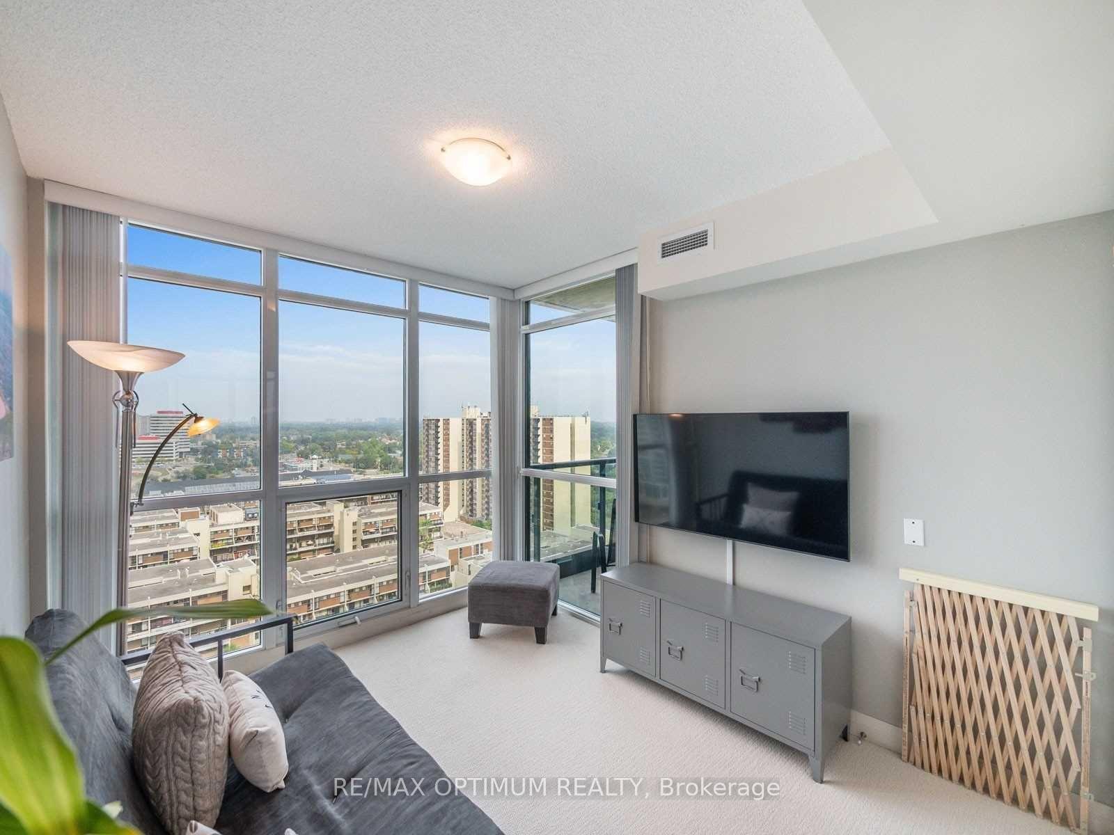 Photo 19 of Unit 1809, 1 Valhalla Inn Road, Etobicoke, Islington-City Centre West — HOMEH