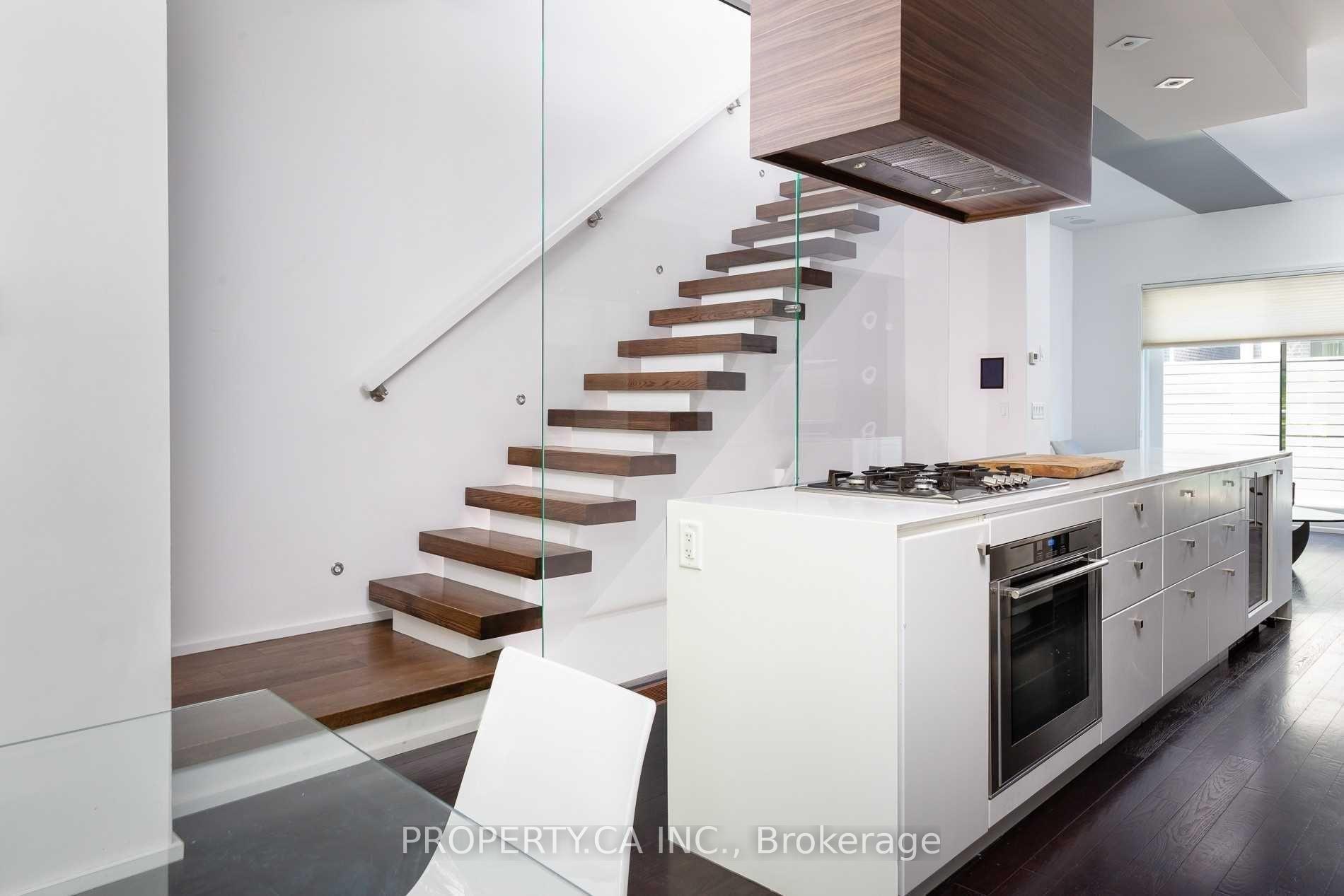 Photo 8 of 238 Manning Avenue, Toronto, Trinity-Bellwoods — HOMEH