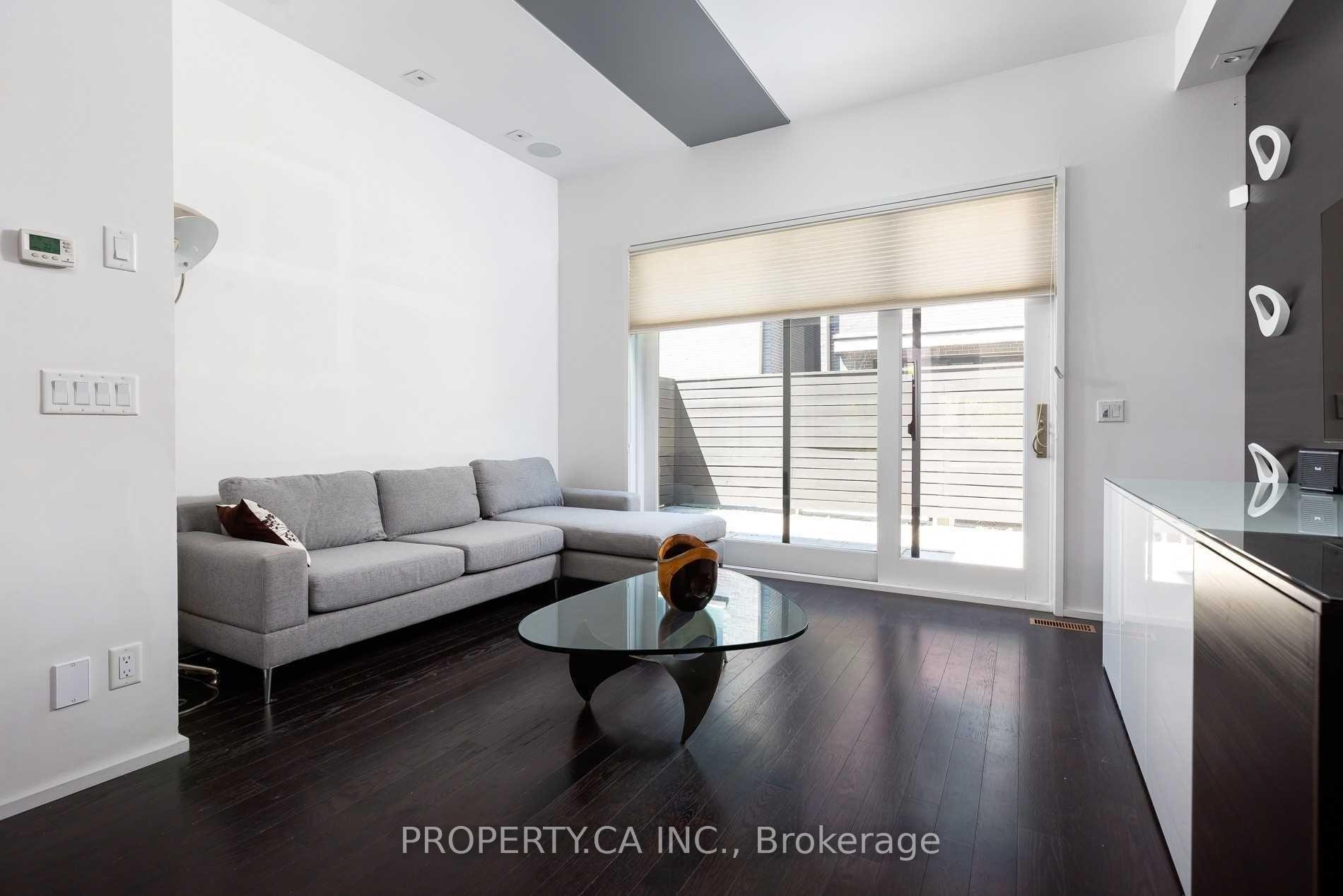 Photo 12 of 238 Manning Avenue, Toronto, Trinity-Bellwoods — HOMEH