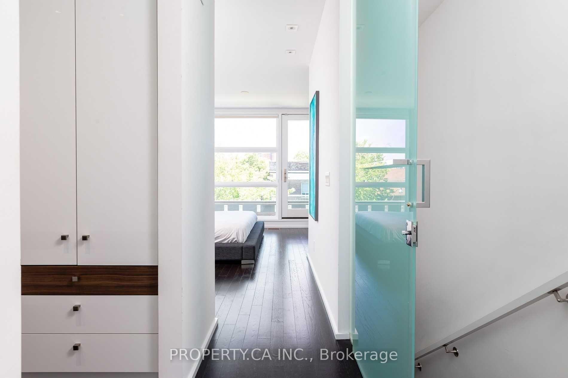 Photo 23 of 238 Manning Avenue, Toronto, Trinity-Bellwoods — HOMEH