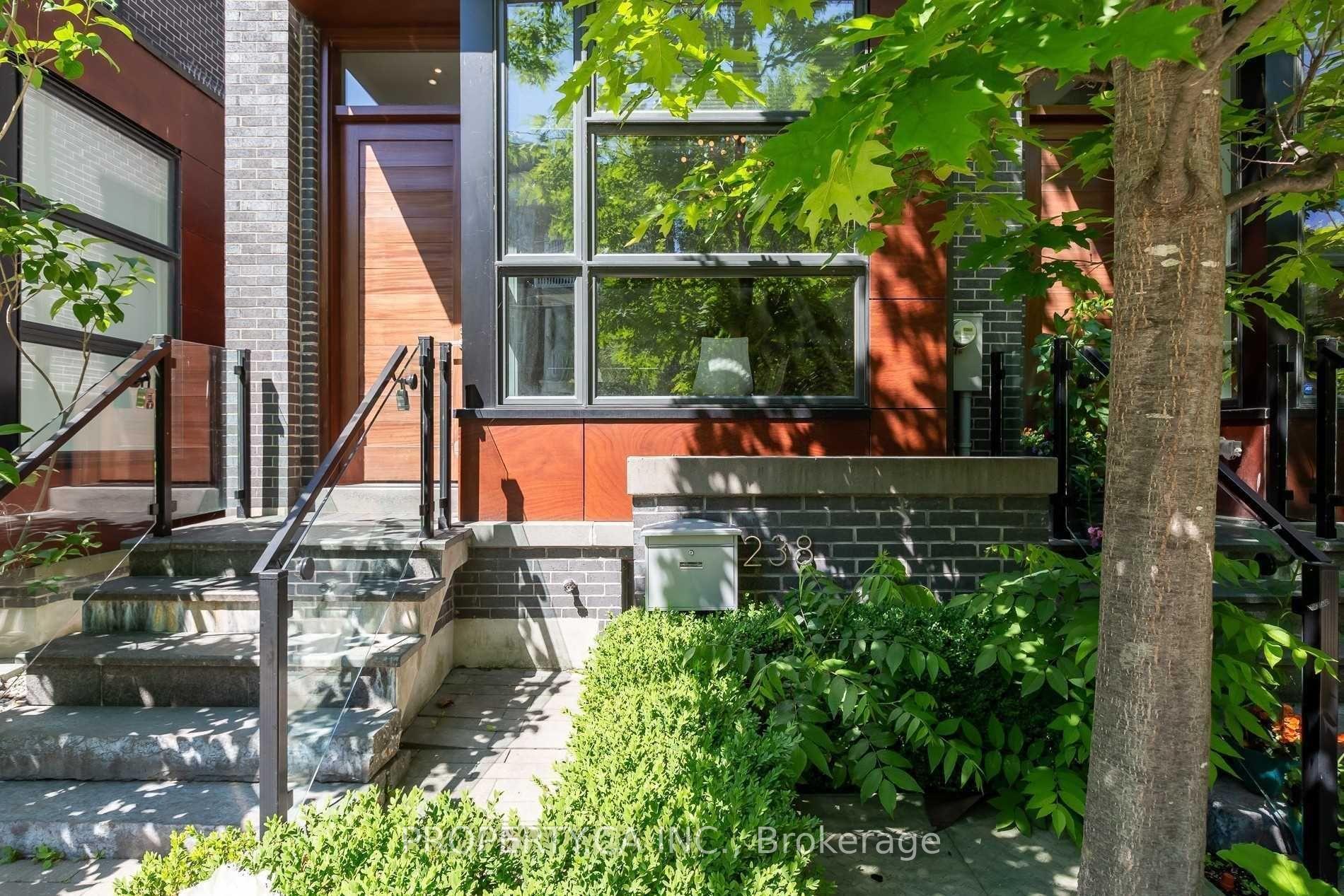 Photo 38 of 238 Manning Avenue, Toronto, Trinity-Bellwoods — HOMEH