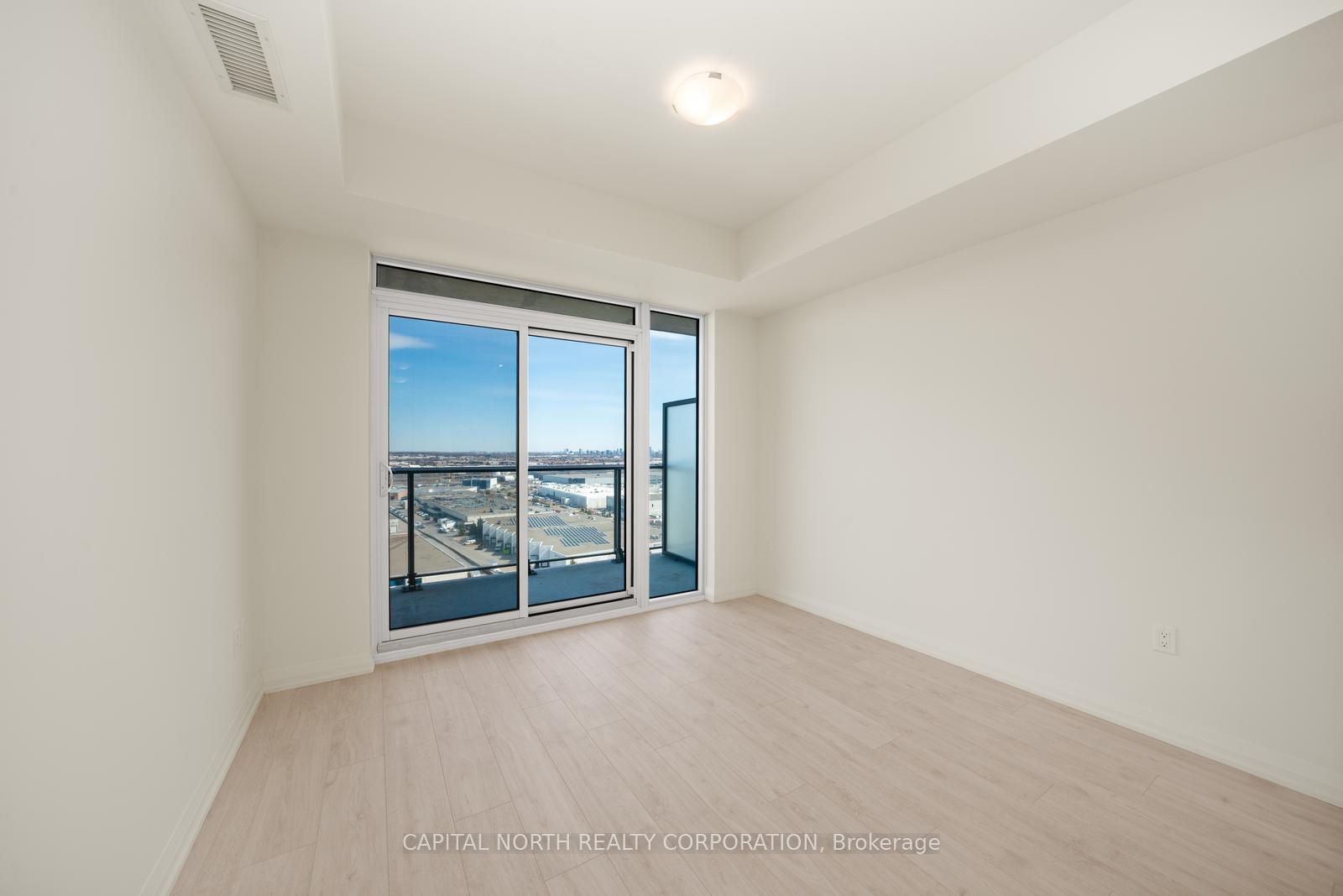 Photo 11 of Unit 1606, 8960 Jane Street, Vaughan, Concord — HOMEH