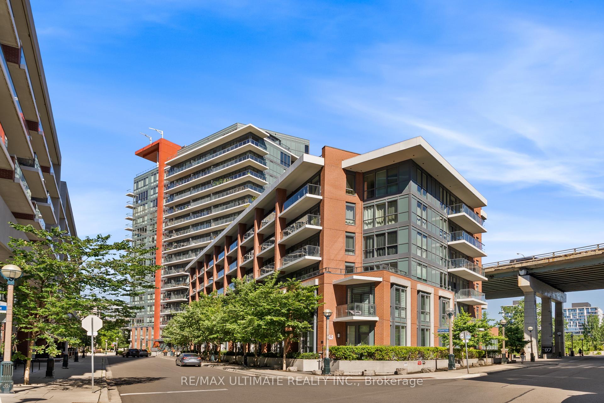 Photo of Unit 1001, 50 Bruyeres Mews