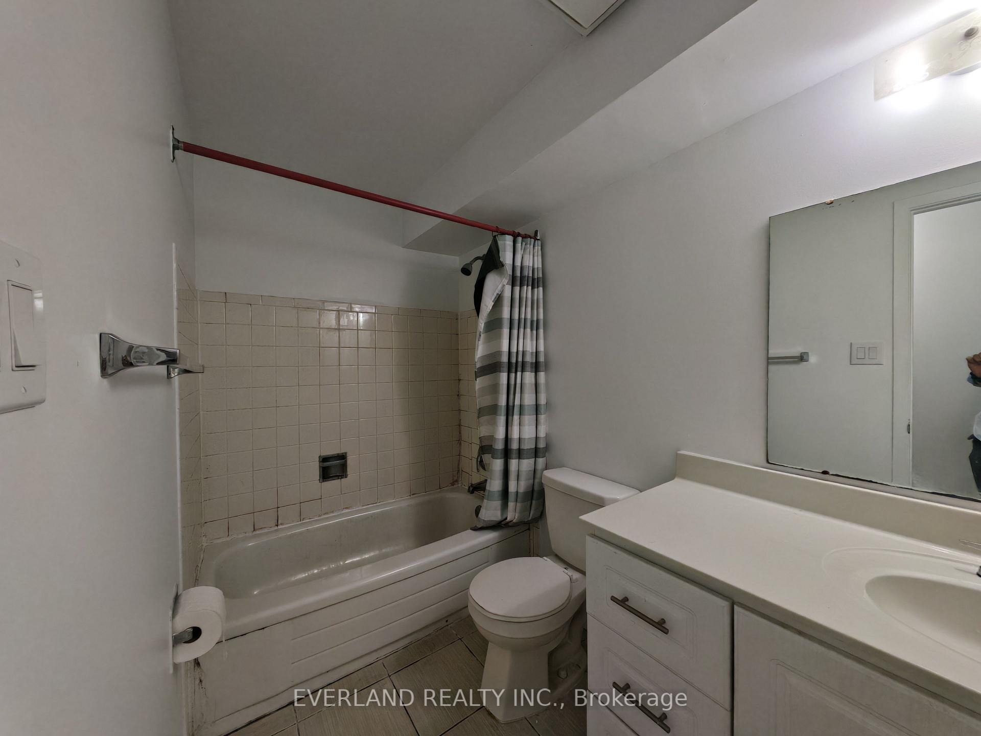 Photo 10 of 18 Camberley Court, Scarborough, Malvern — HOMEH