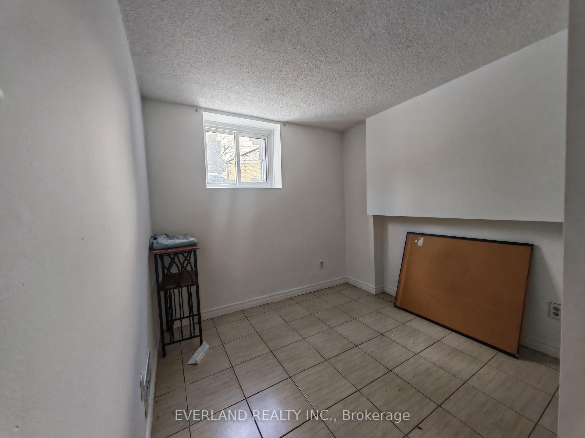Photo 16 of 18 Camberley Court, Scarborough, Malvern — HOMEH