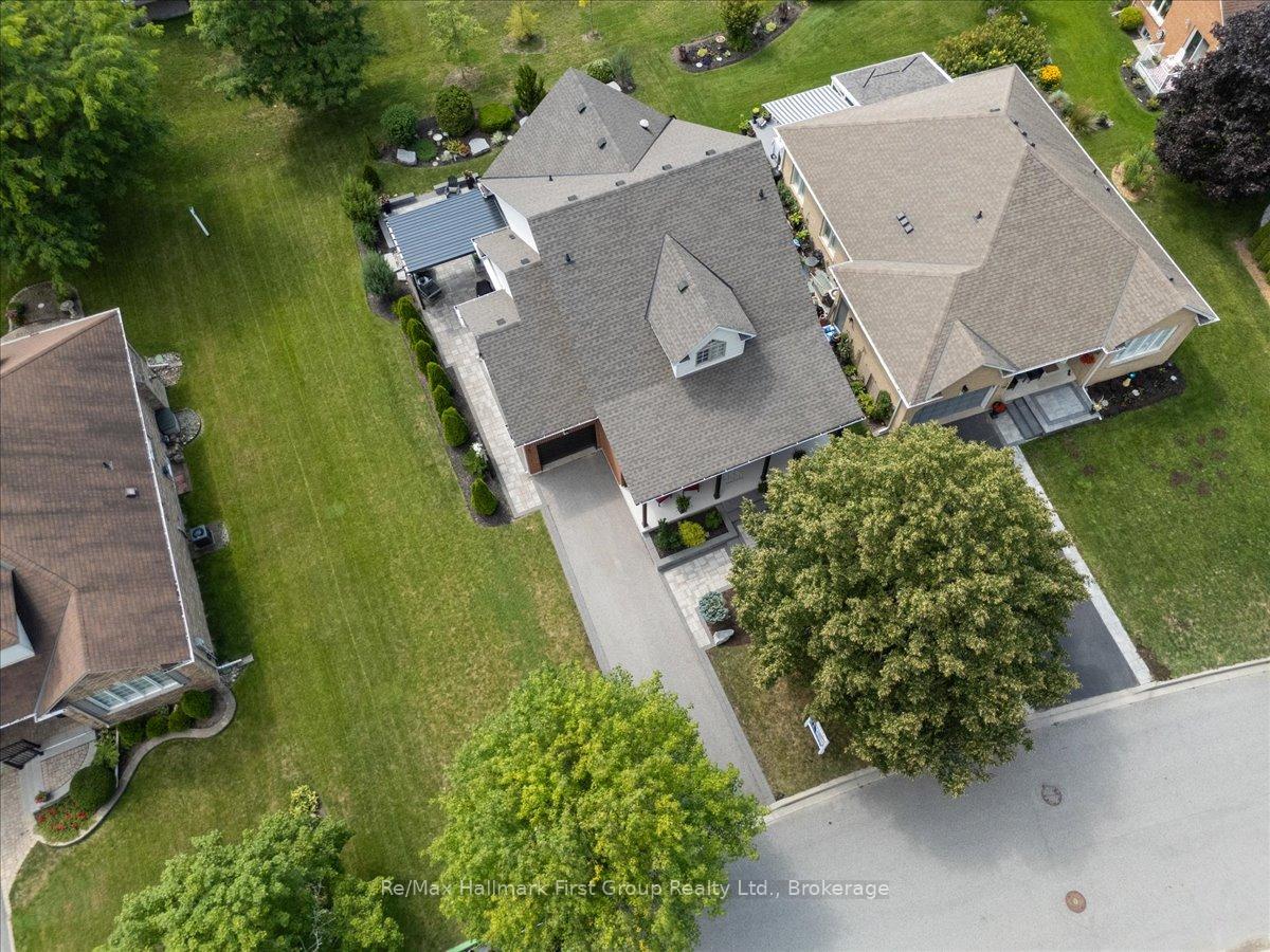 Photo 4 of 64 Waterbury Crescent, Scugog, Port Perry — HOMEH