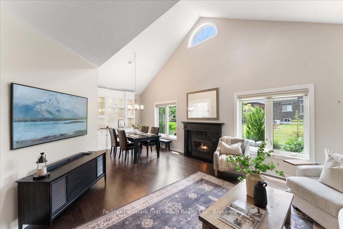 Photo 11 of 64 Waterbury Crescent, Scugog, Port Perry — HOMEH