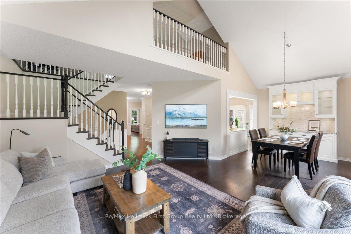 Photo 12 of 64 Waterbury Crescent, Scugog, Port Perry — HOMEH