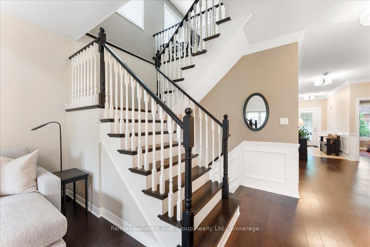 Photo 28 of 64 Waterbury Crescent, Scugog, Port Perry — HOMEH