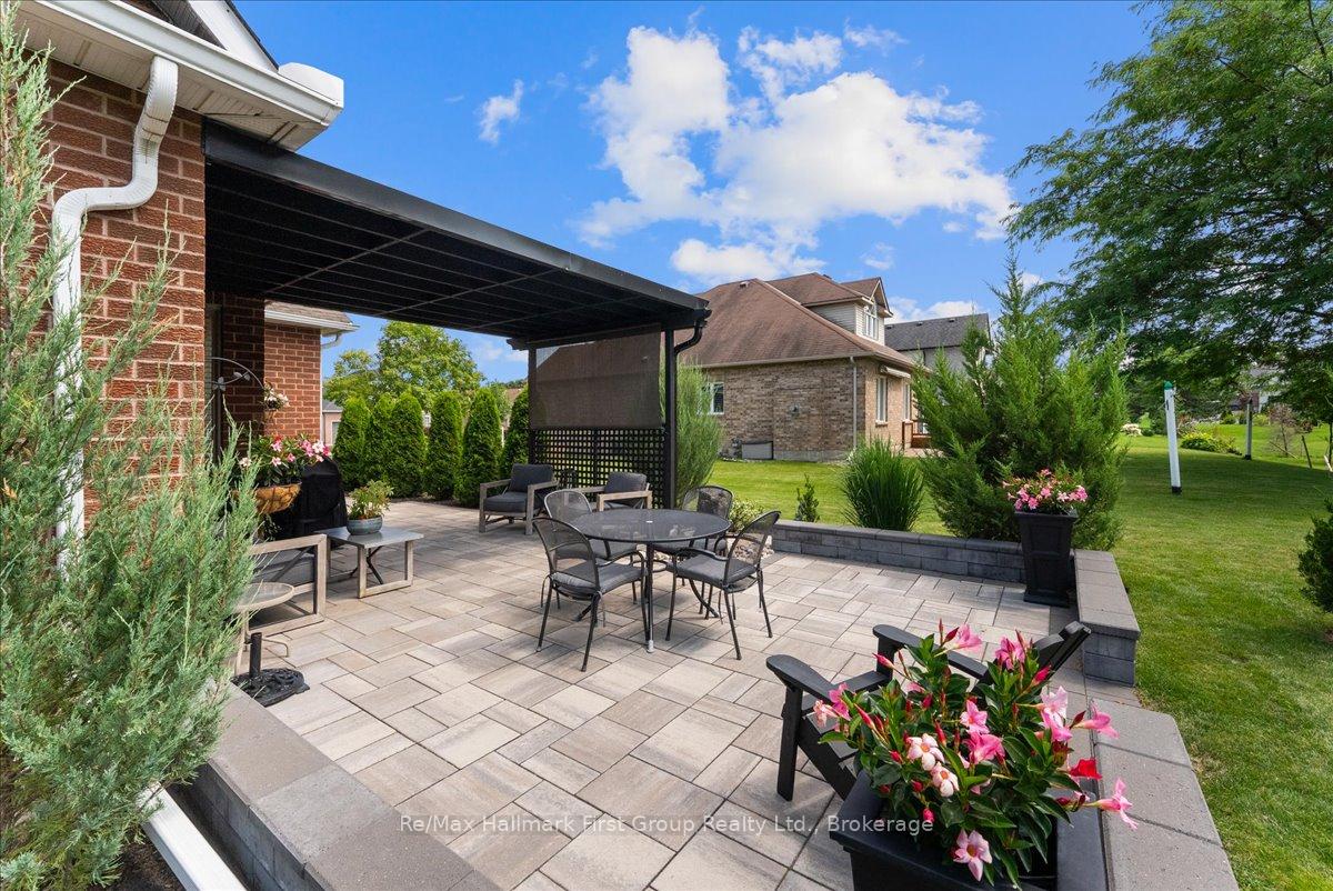 Photo 38 of 64 Waterbury Crescent, Scugog, Port Perry — HOMEH
