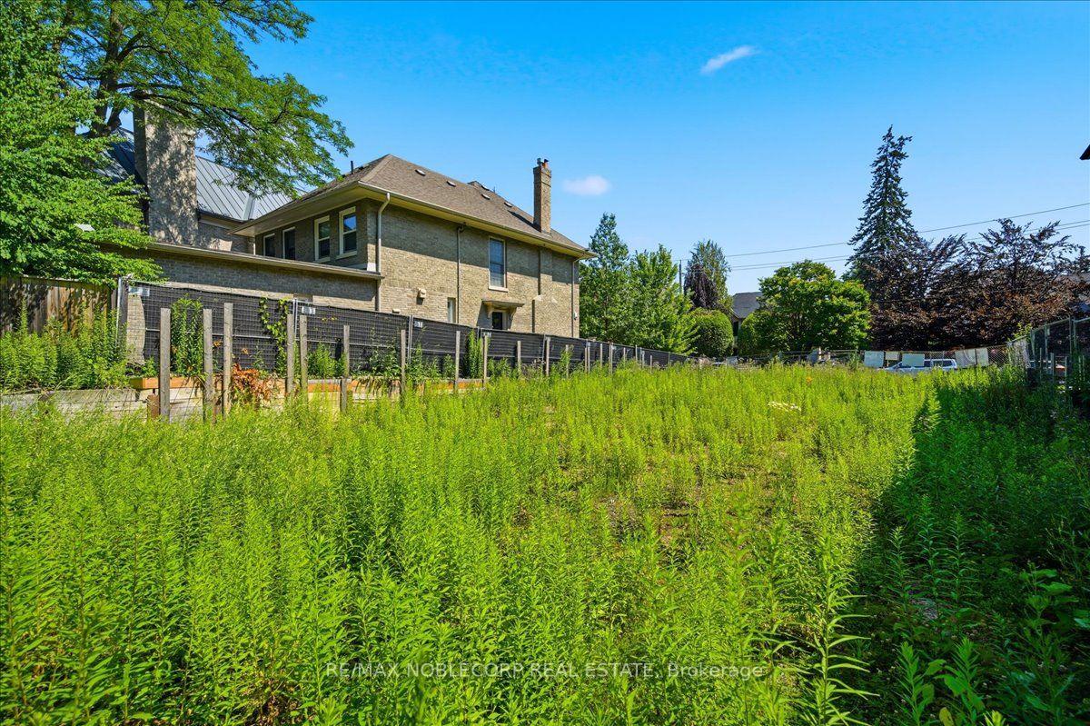 Photo 27 of 180 Dunvegan Road, Toronto, Forest Hill South — HOMEH