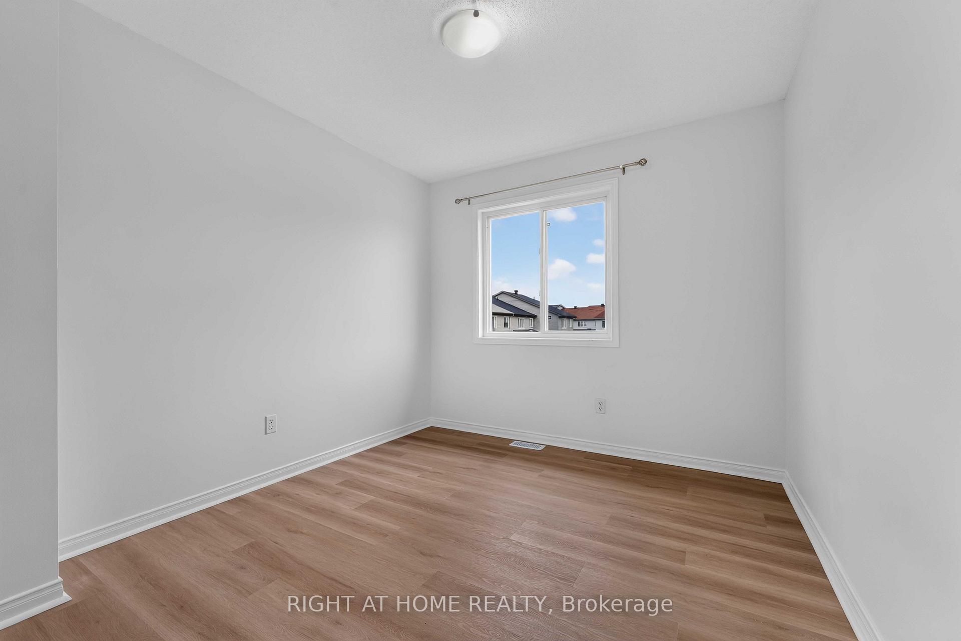 Photo 21 of 343 Amici Terrace, Ottawa, Kanata - Emerald Meadows/Trailwest — HOMEH