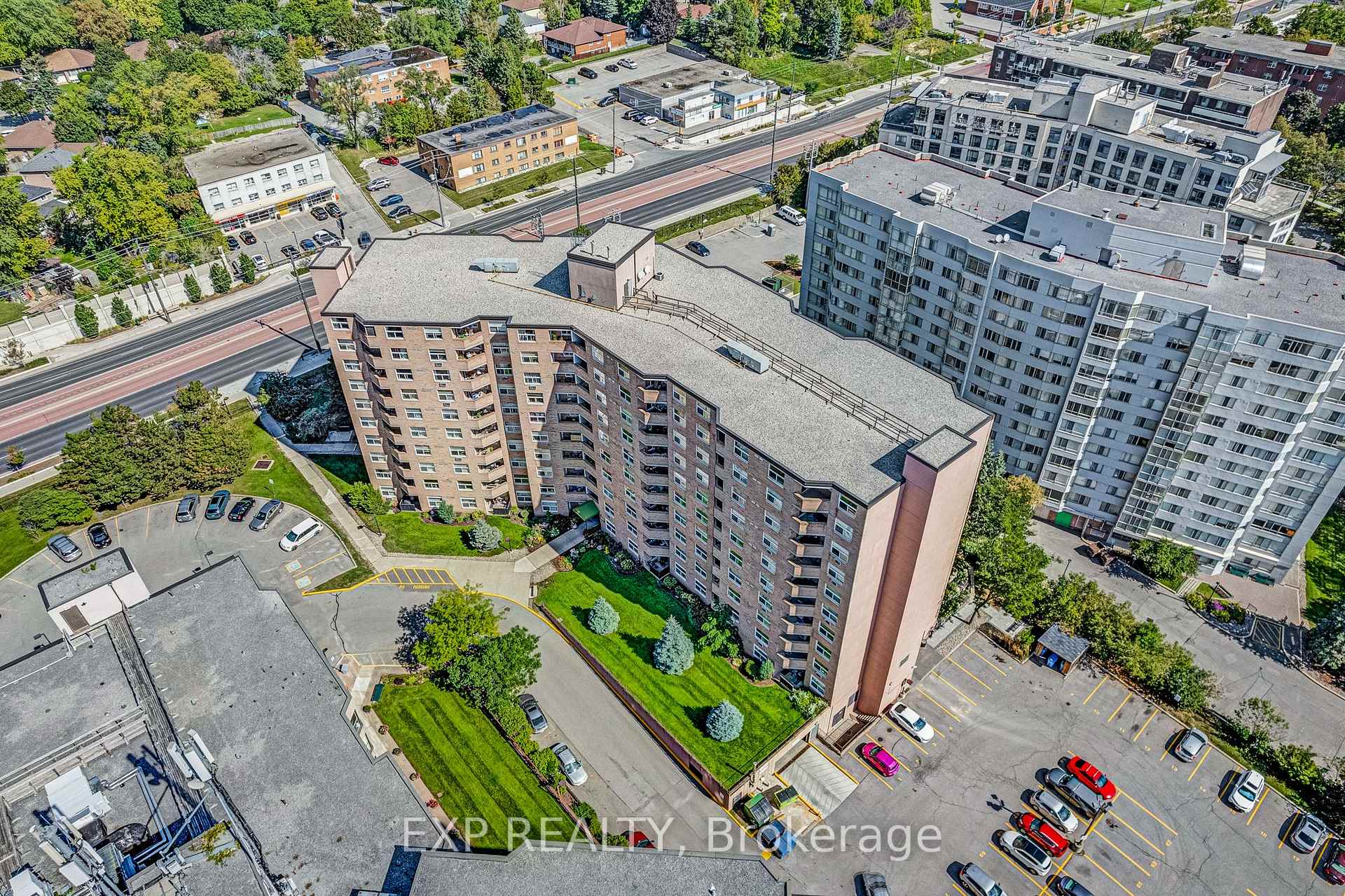 Front of Unit 1014, 260 Davis Drive