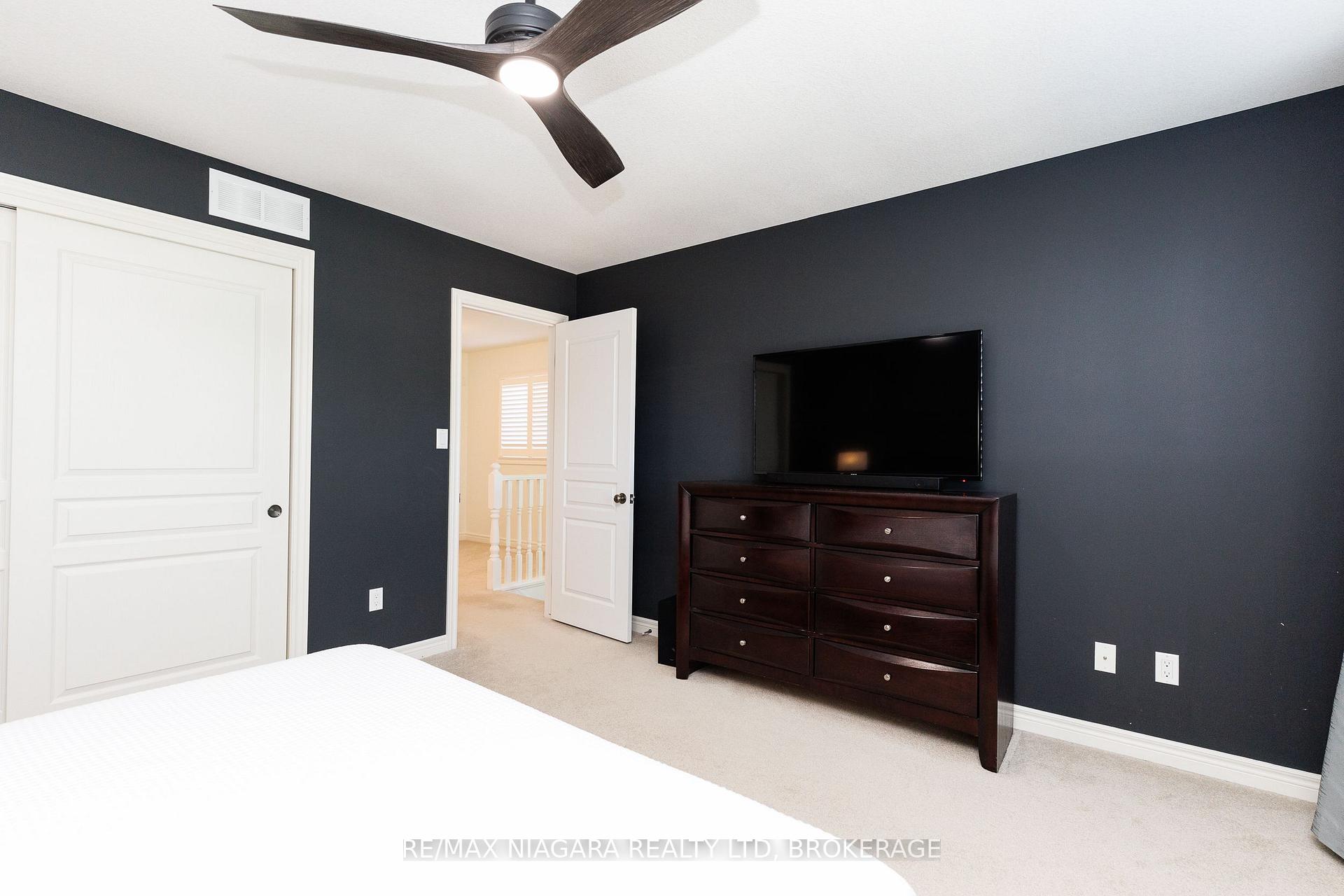 Photo 19 of 6610 Mary Drive, Niagara Falls, Forestview — HOMEH